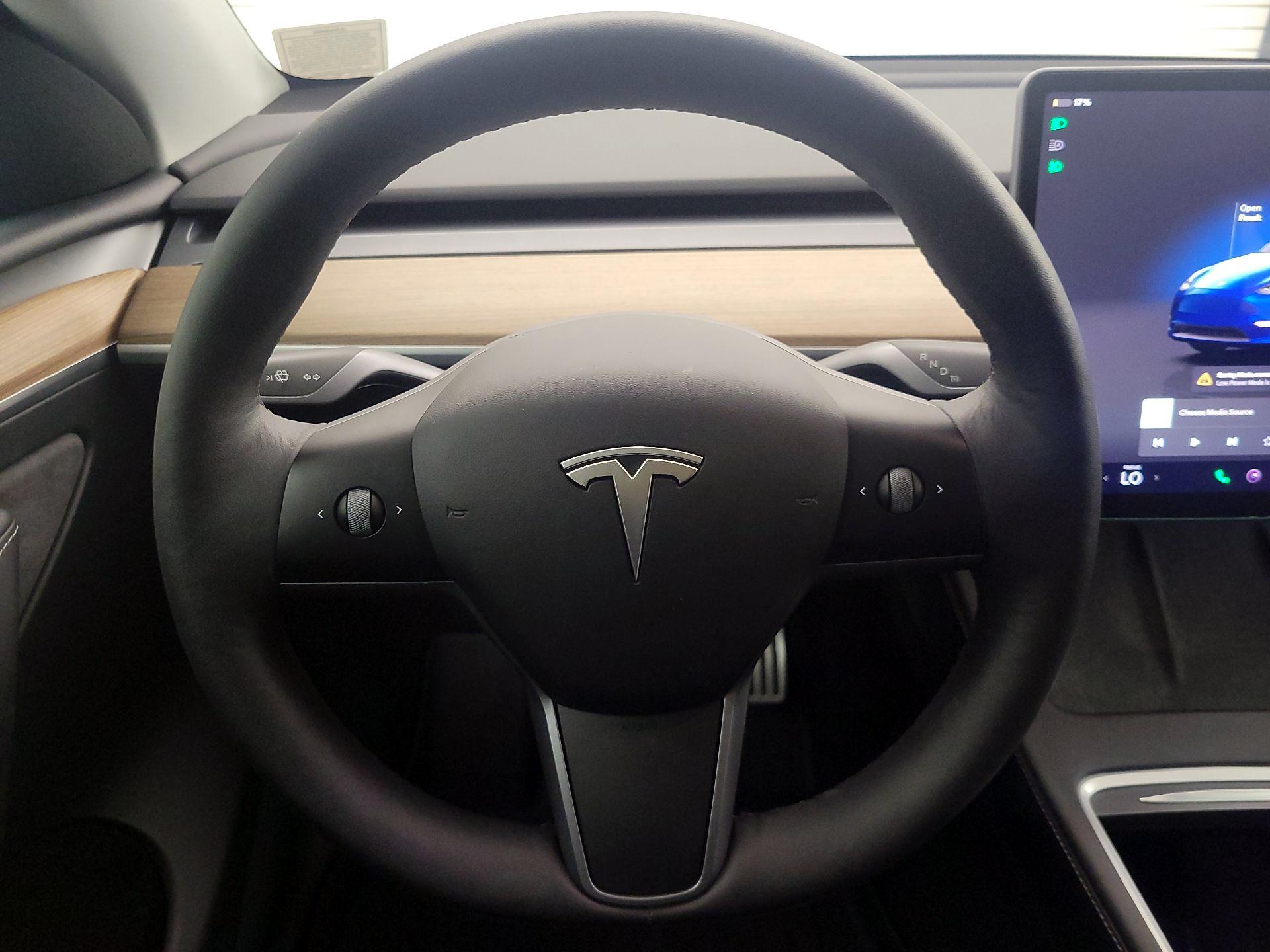 Thumbnail: 2022 Tesla Model Y - 10