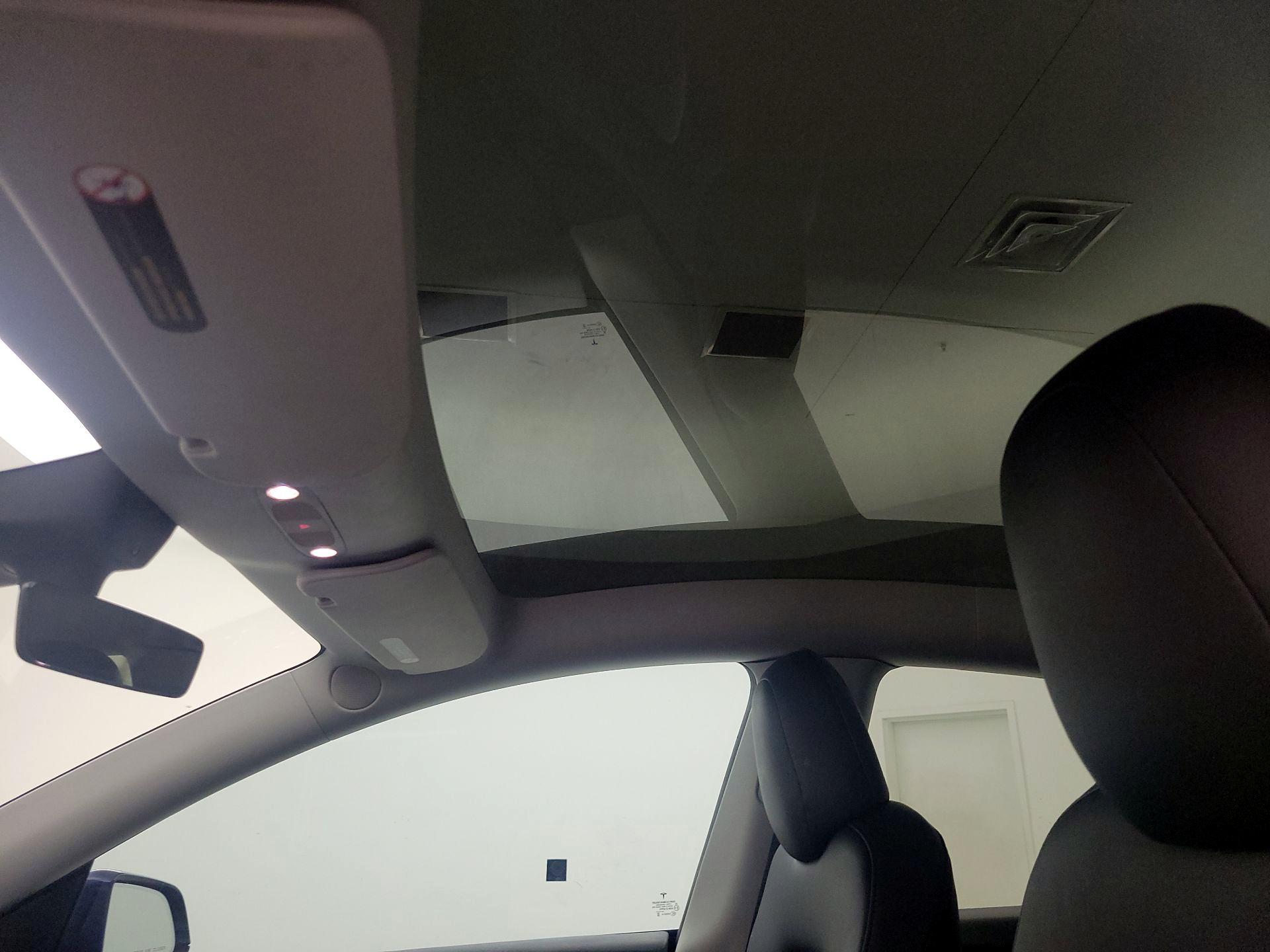 Thumbnail: 2022 Tesla Model Y - 19