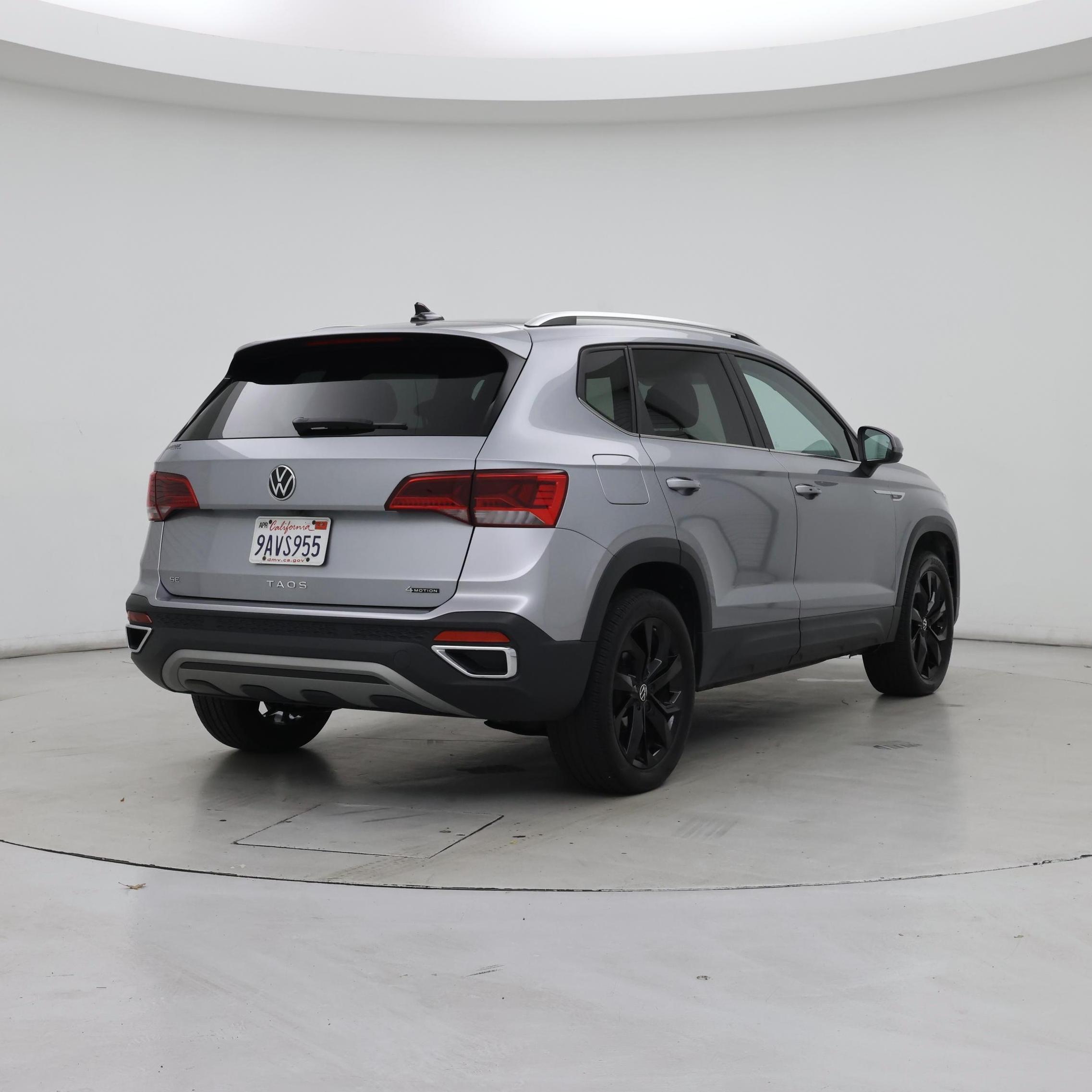 Thumbnail: 2022 Volkswagen Taos - 8