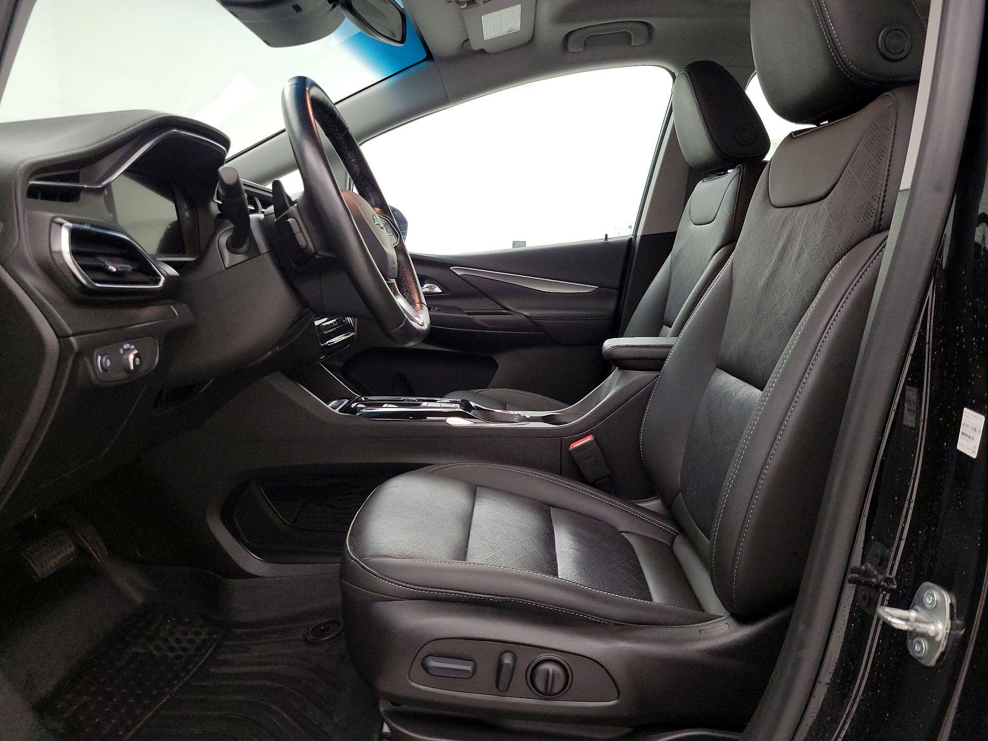 Thumbnail: 2023 Chevrolet Bolt EV - 11