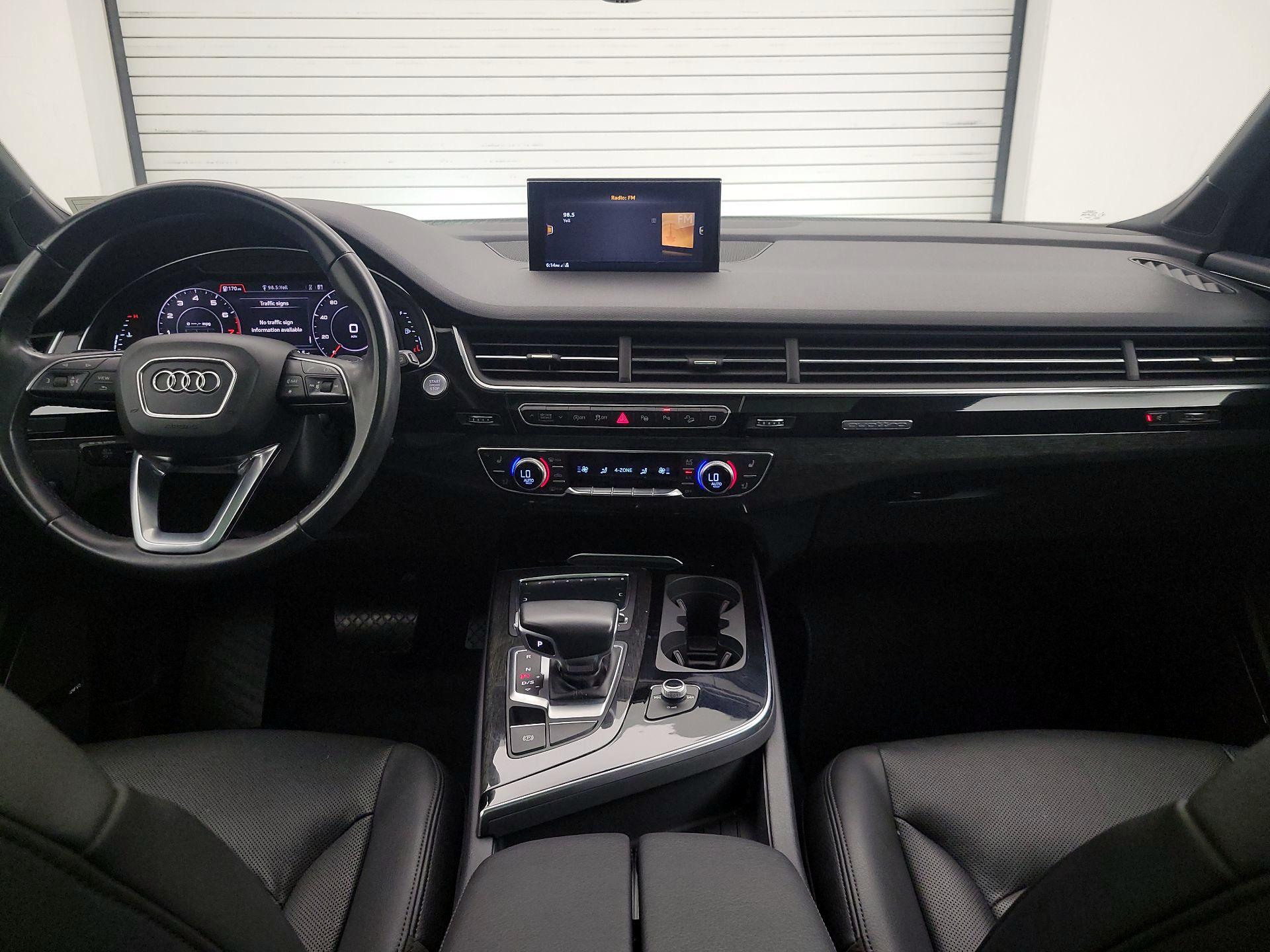 Thumbnail: 2019 Audi Q7 - 9