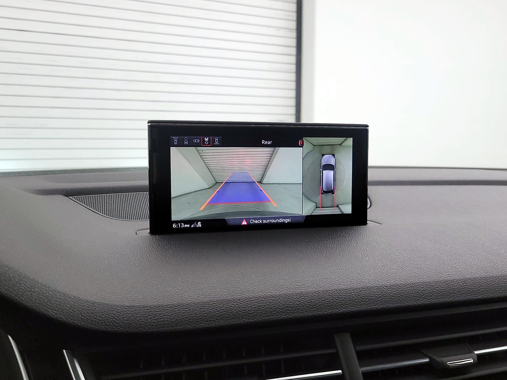 Thumbnail: 2019 Audi Q7 - 15