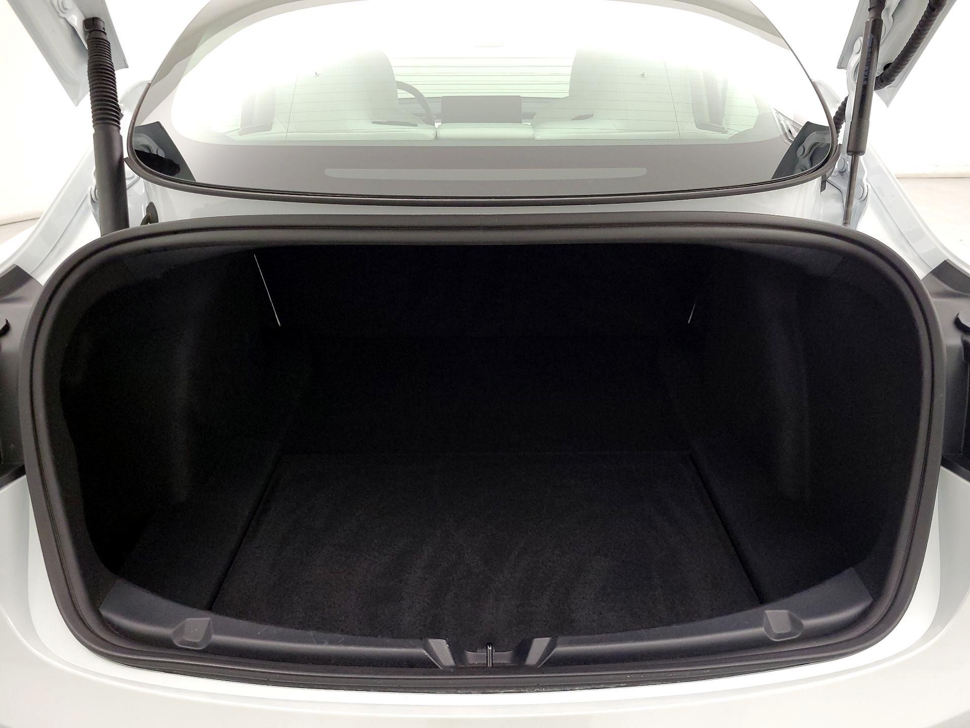 Thumbnail: 2023 Tesla Model 3 - 20