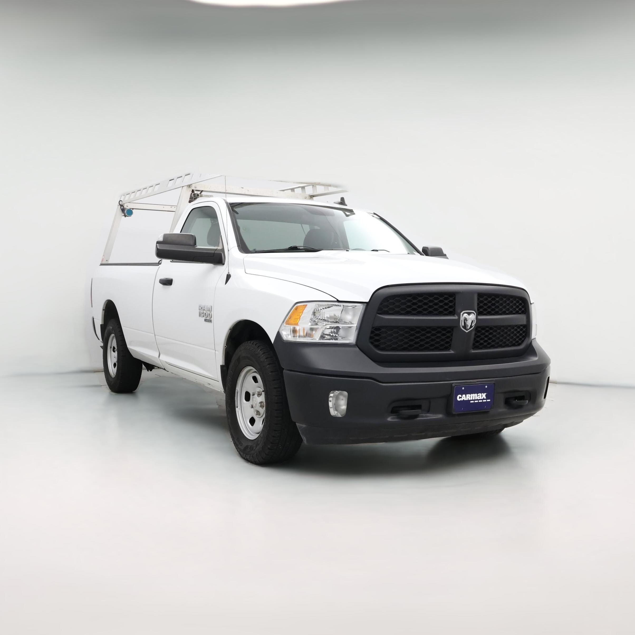 Thumbnail: 2023 RAM 1500 Classic - 1