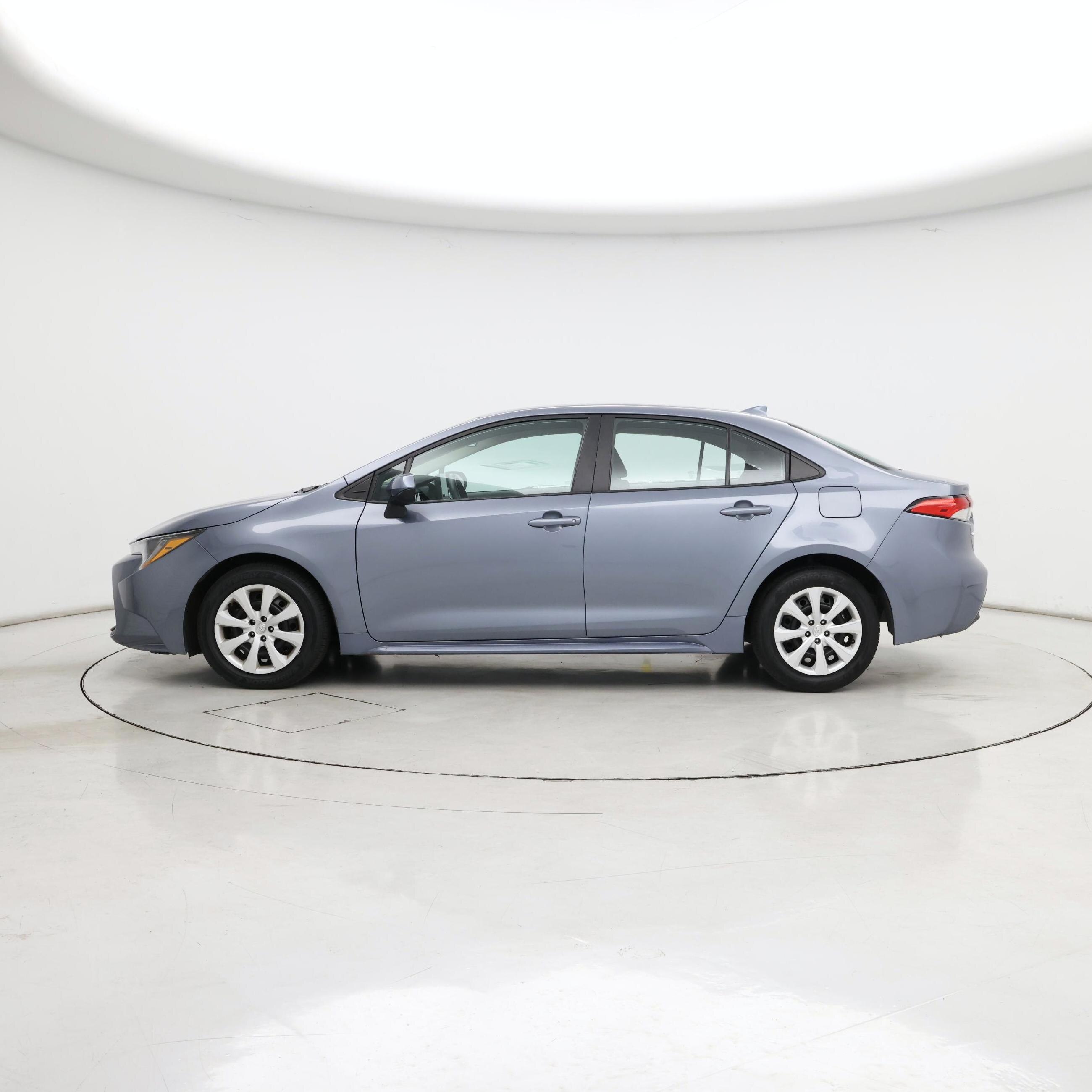 Thumbnail: 2024 Toyota Corolla - 3