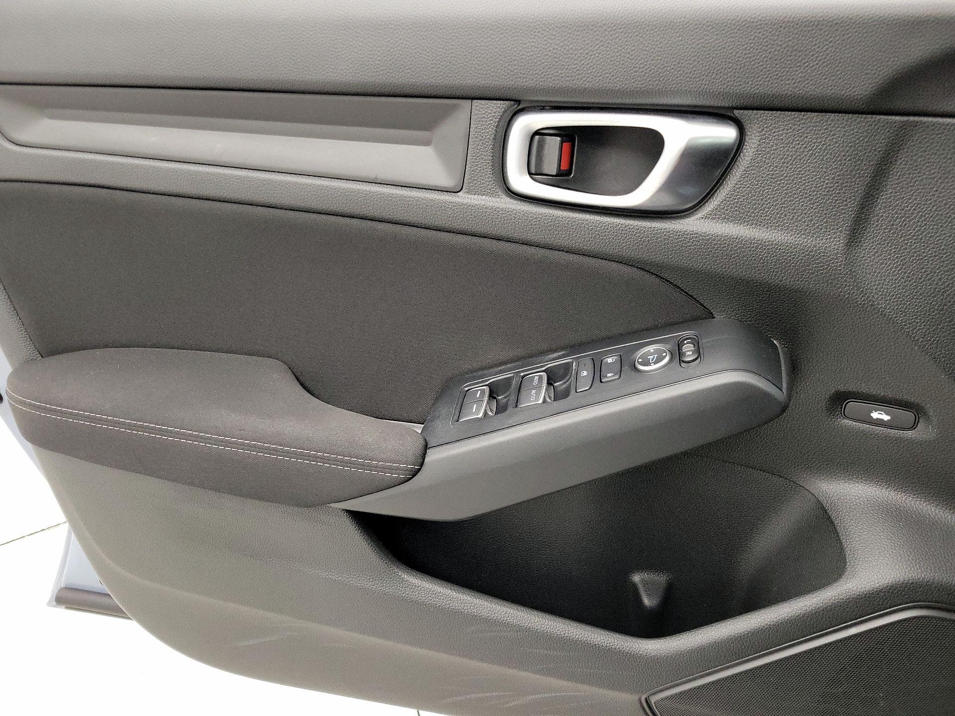 Thumbnail: 2023 Honda Civic - 12