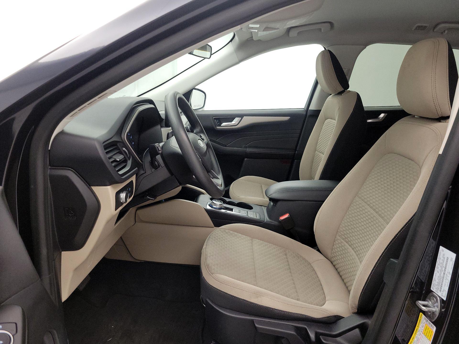 Thumbnail: 2021 Ford Escape - 11