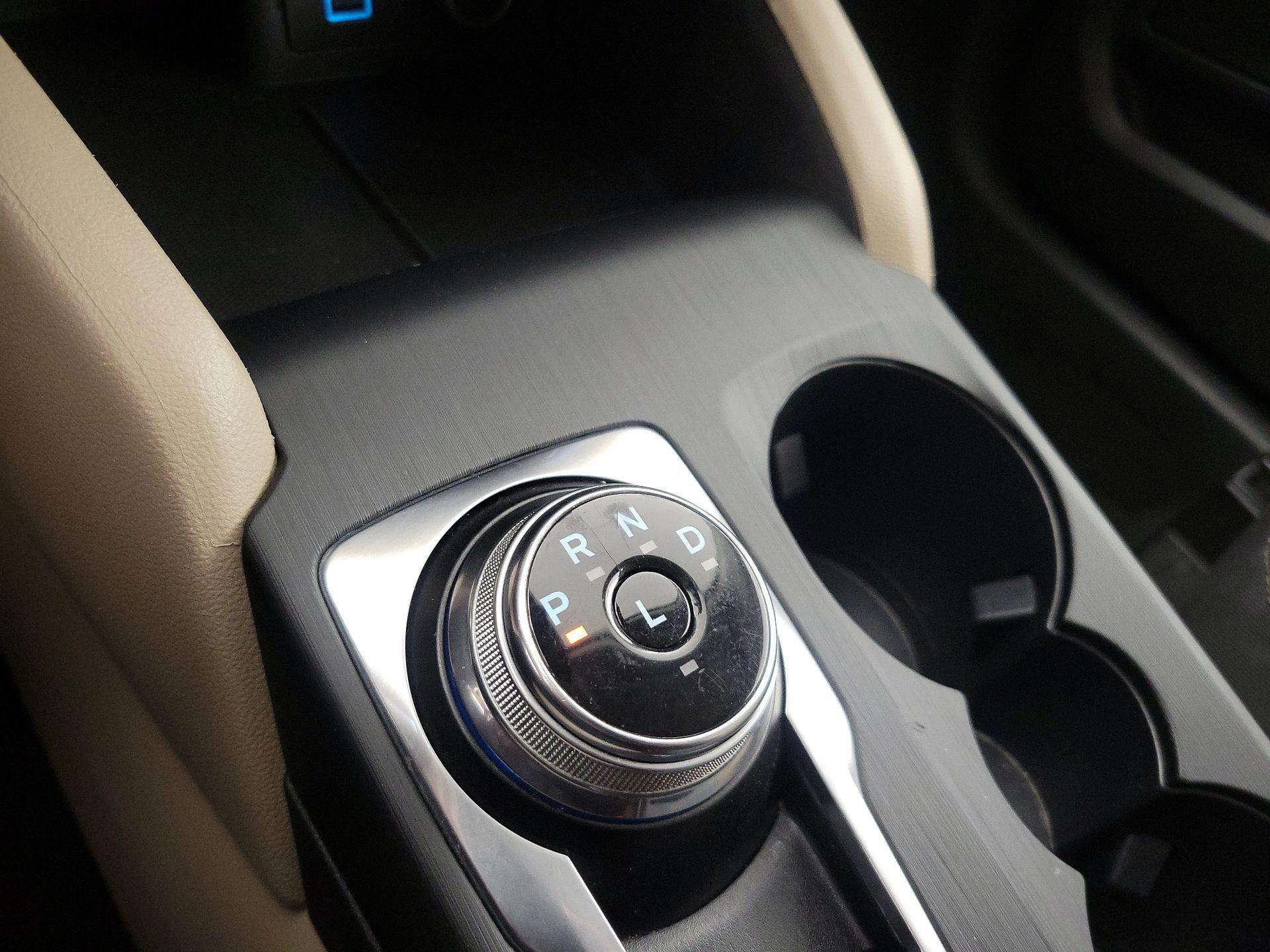 Thumbnail: 2021 Ford Escape - 17