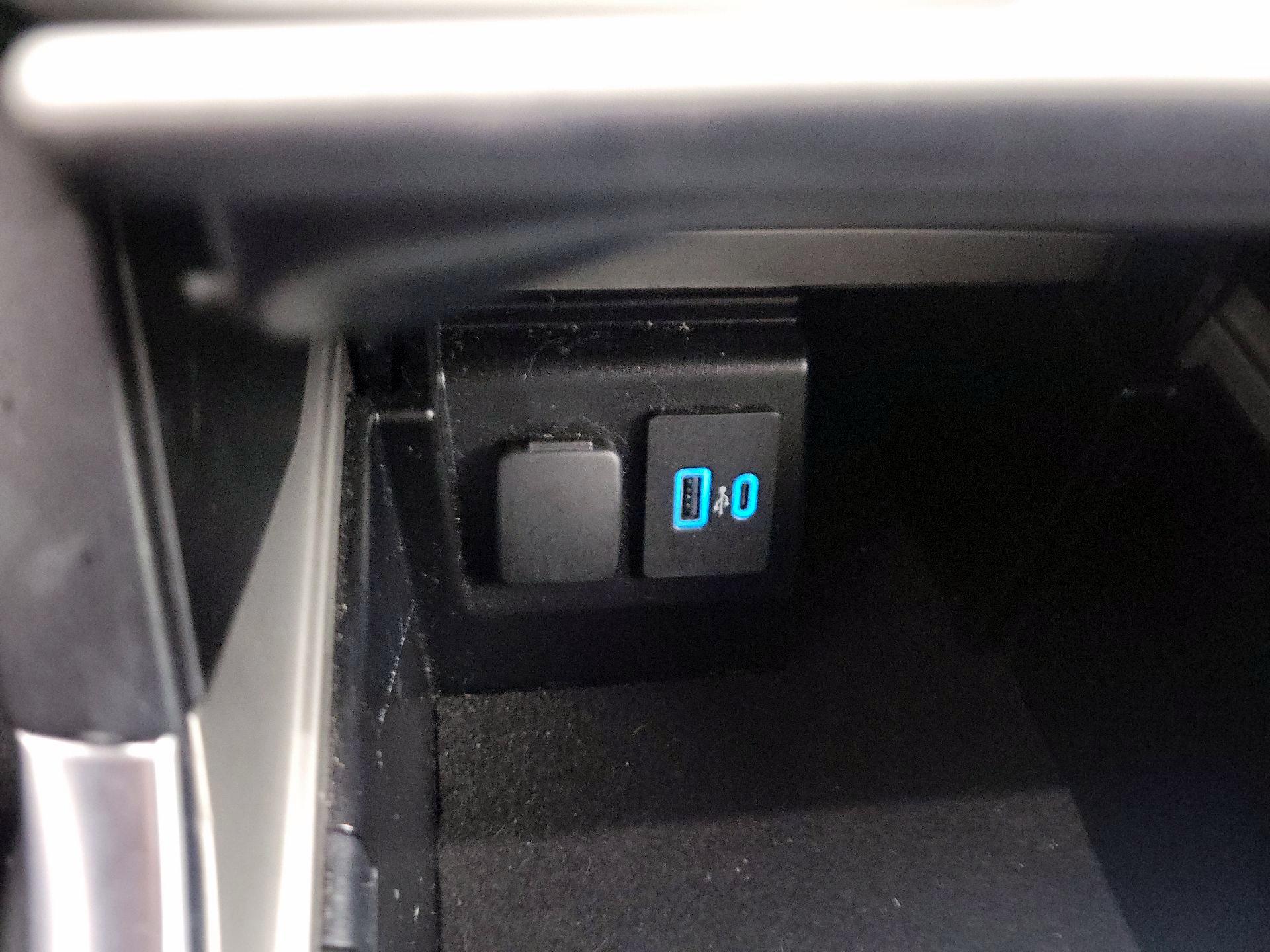 Thumbnail: 2023 Ford Explorer - 18