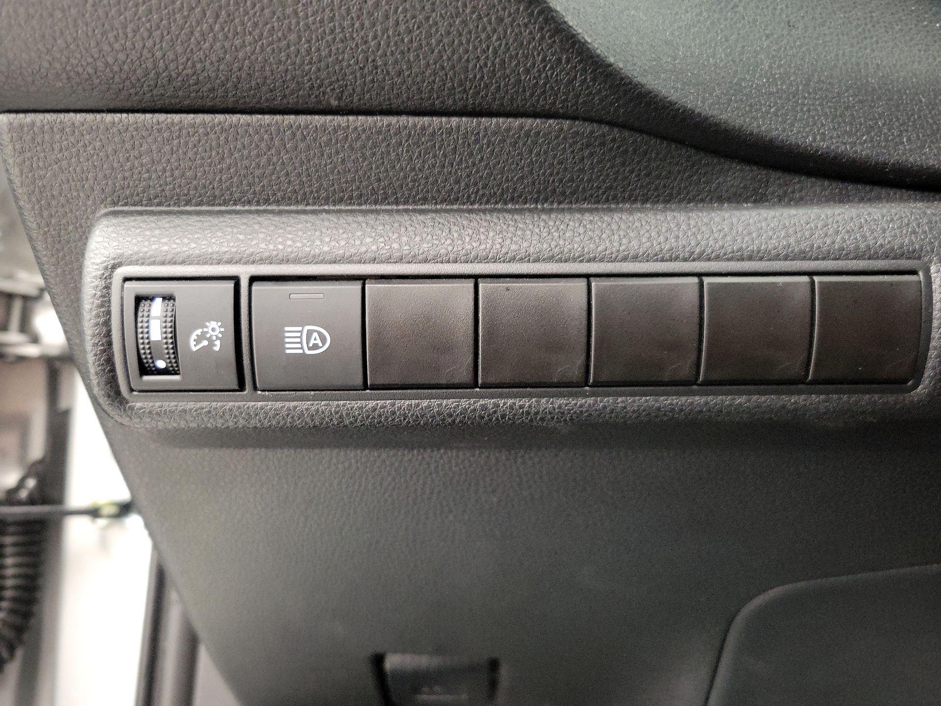 Thumbnail: 2024 Toyota Corolla - 13