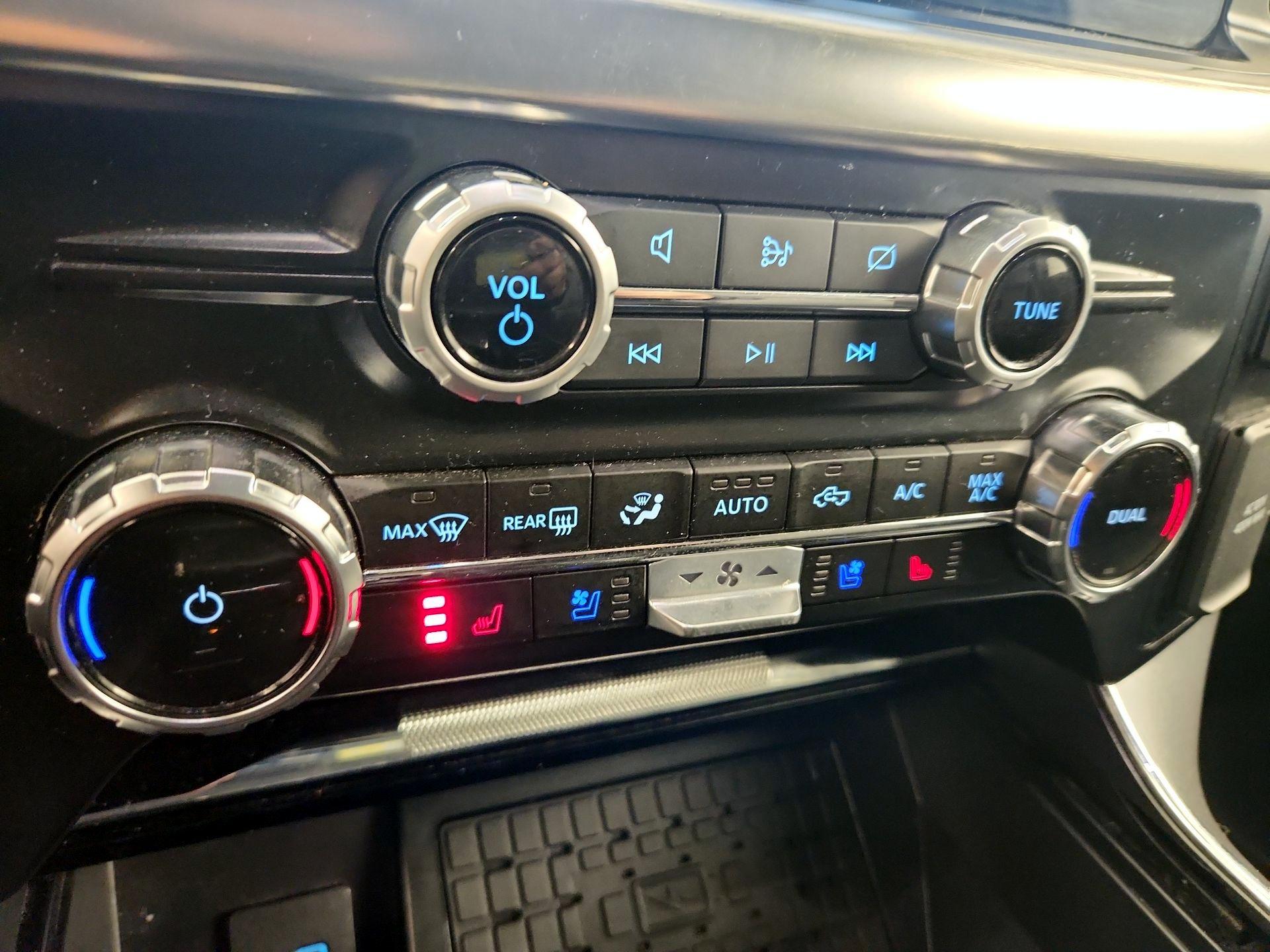 Thumbnail: 2023 Ford F-150 - 17