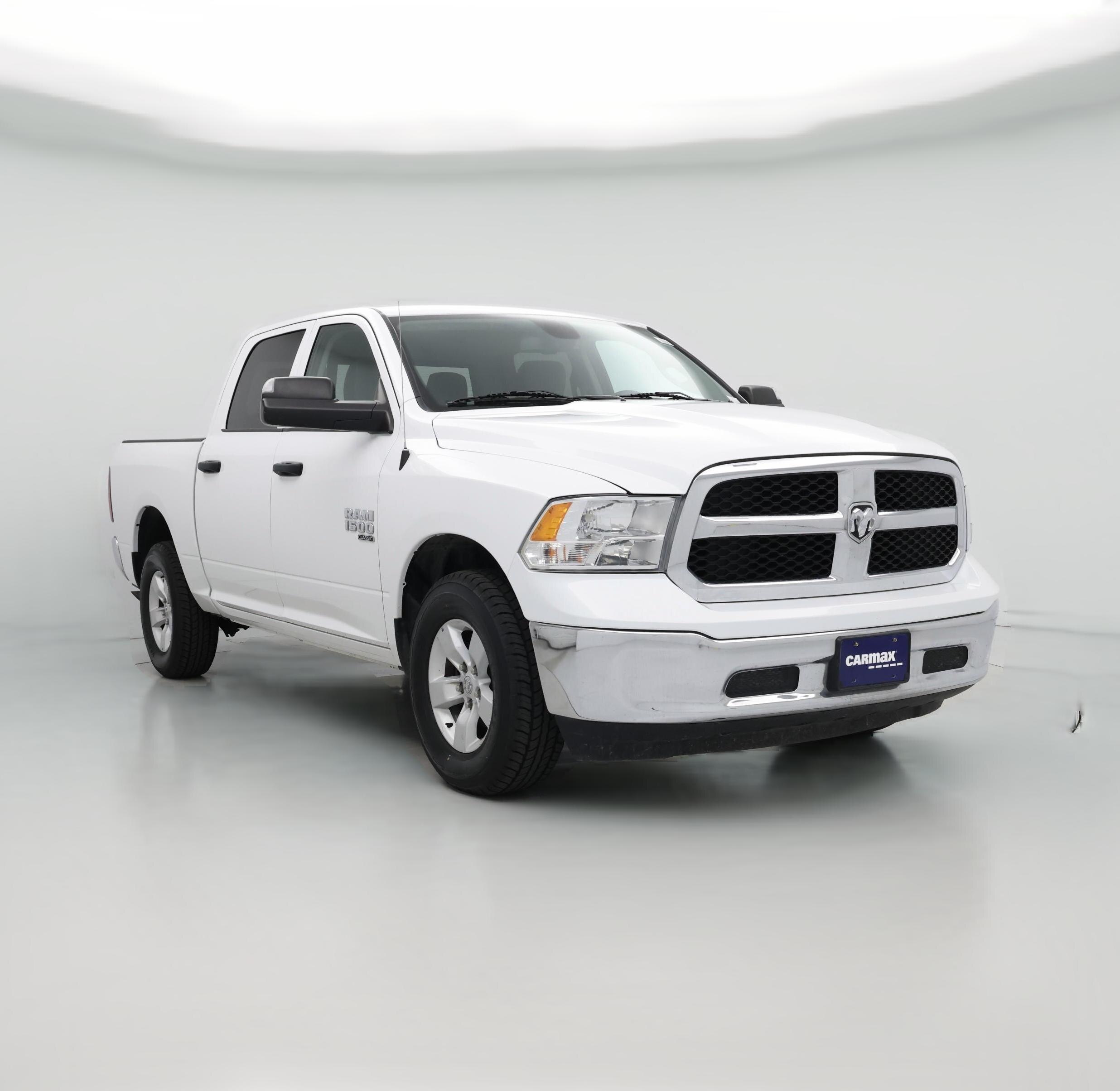 Thumbnail: 2023 RAM 1500 Classic - 1