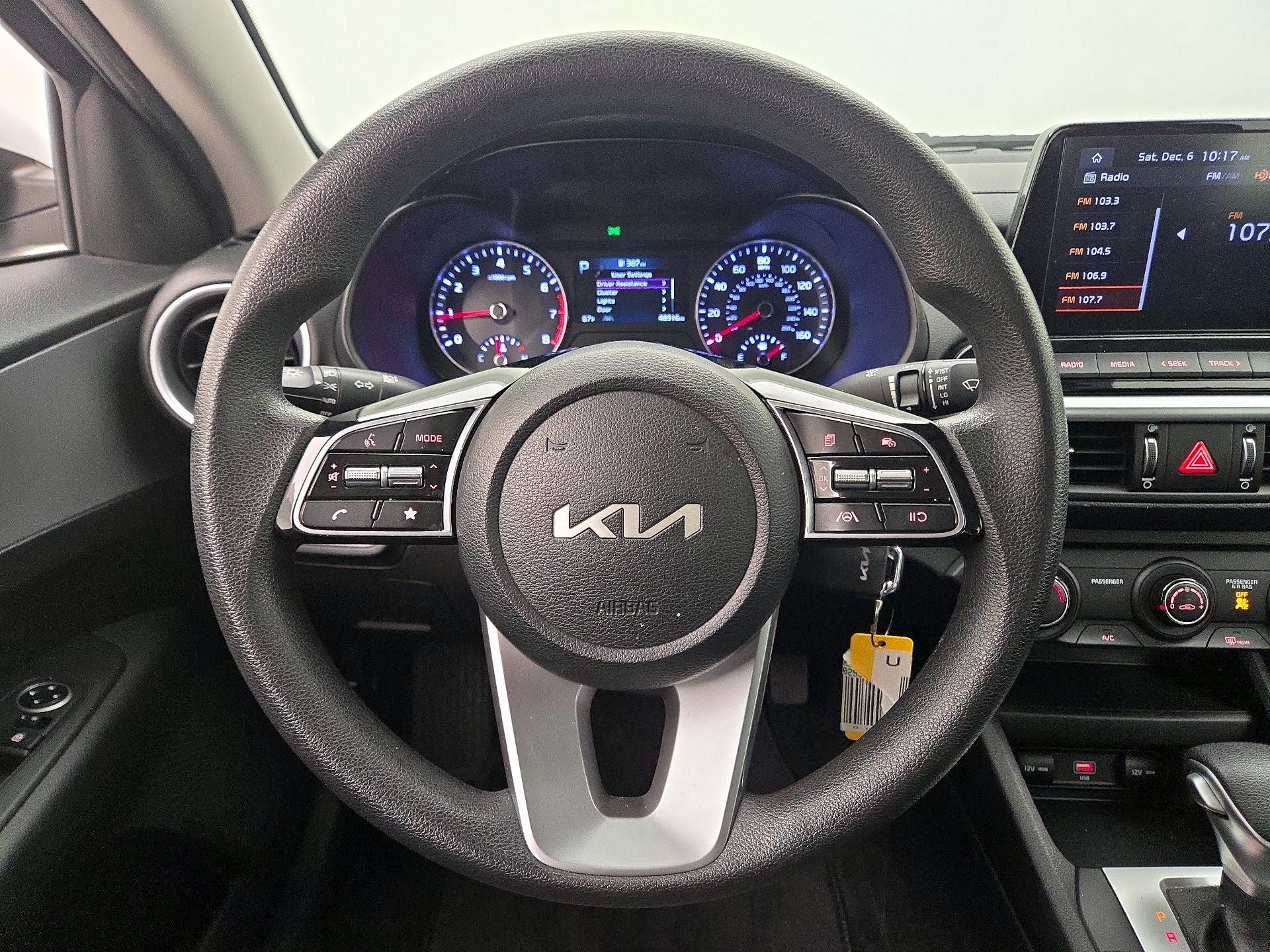 Thumbnail: 2023 Kia Forte - 10