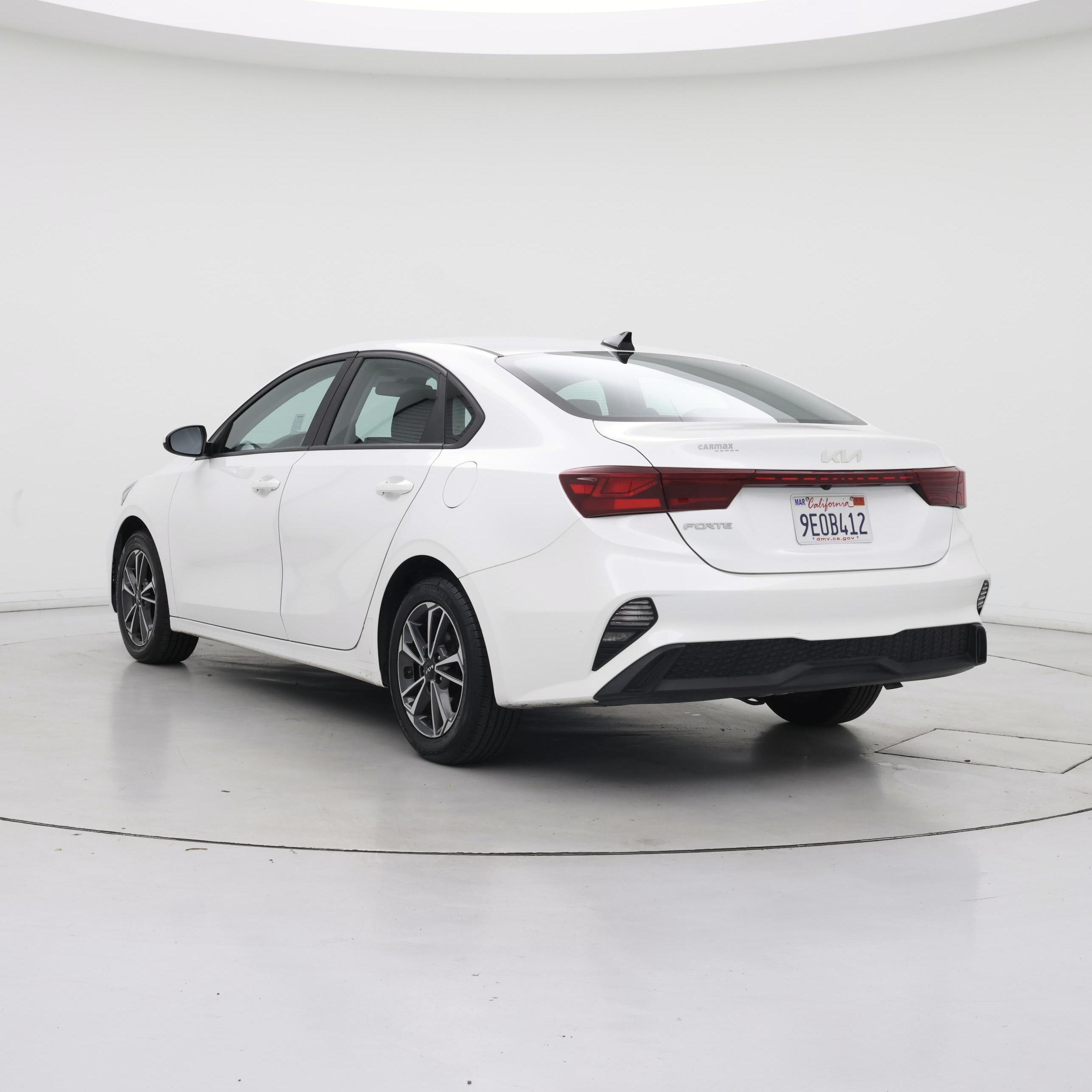 Thumbnail: 2023 Kia Forte - 2