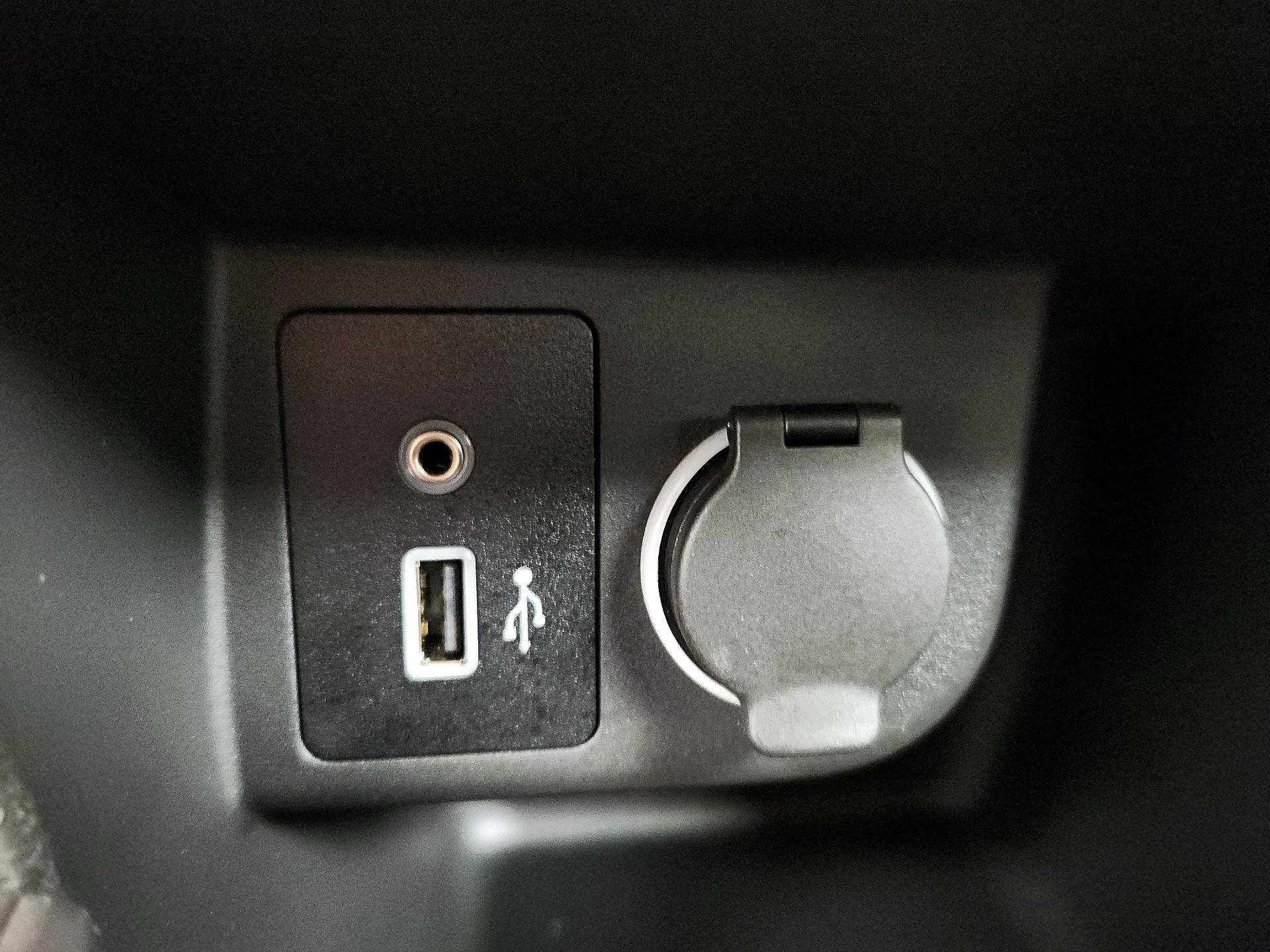 Thumbnail: 2024 Nissan Kicks - 18