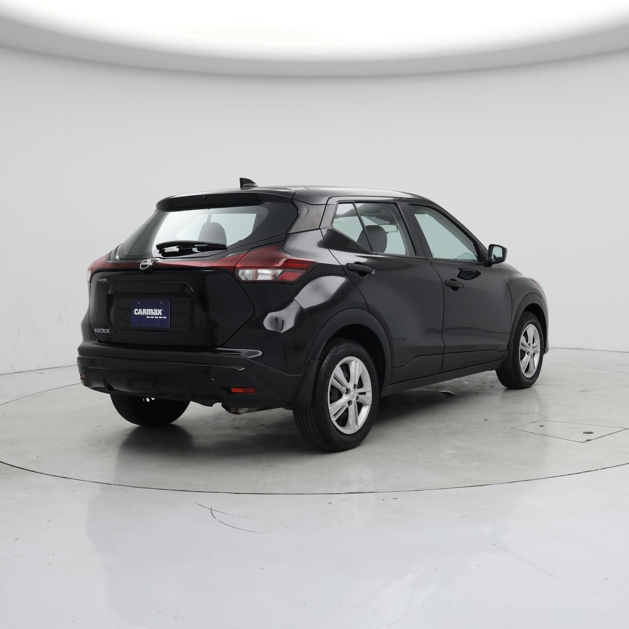 Thumbnail: 2024 Nissan Kicks - 8