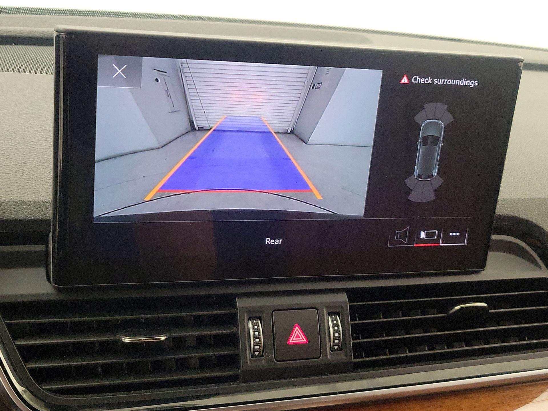 Thumbnail: 2022 Audi Q5 - 14