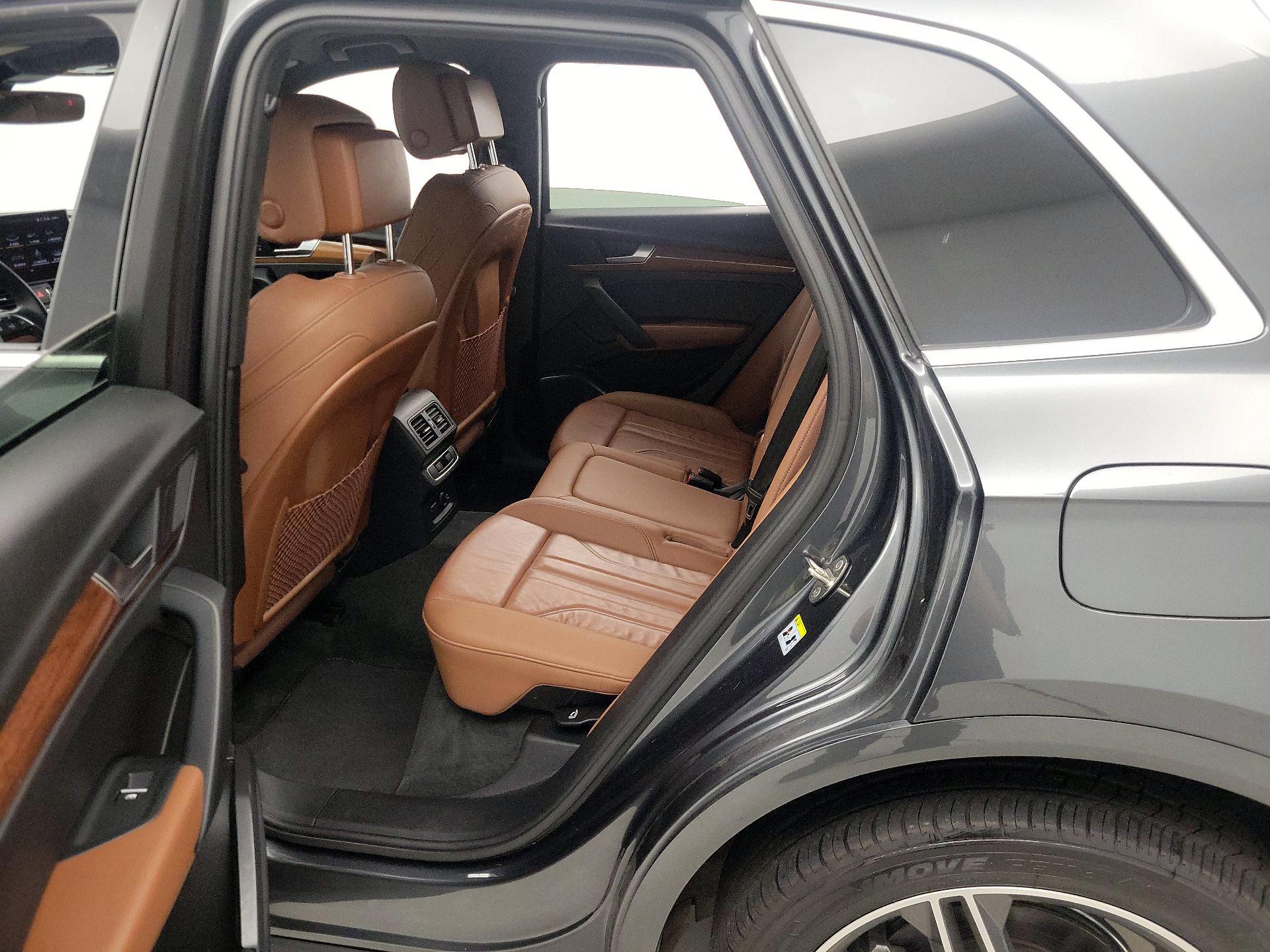 Thumbnail: 2022 Audi Q5 - 19