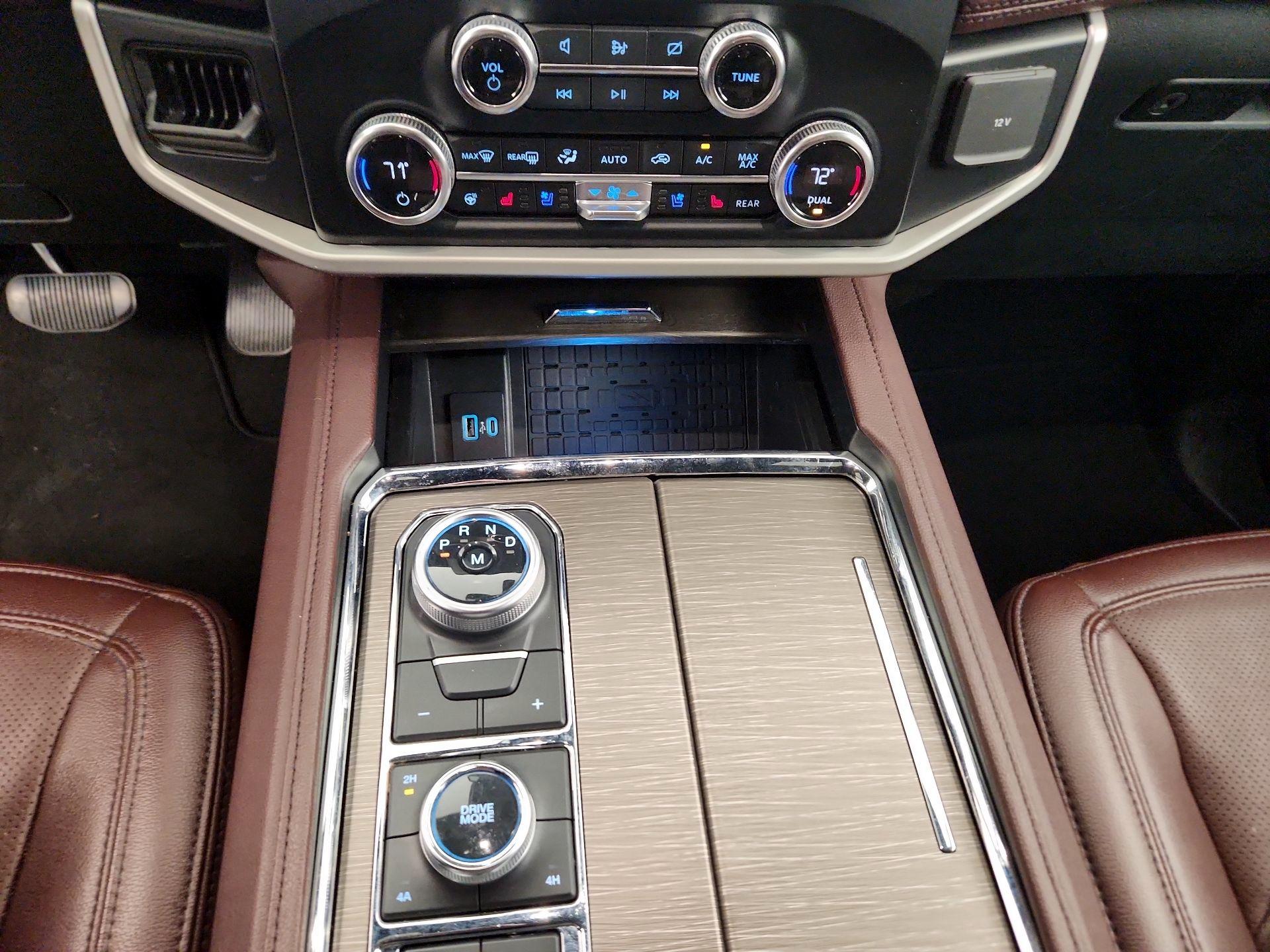 Thumbnail: 2024 Ford Expedition MAX - 18