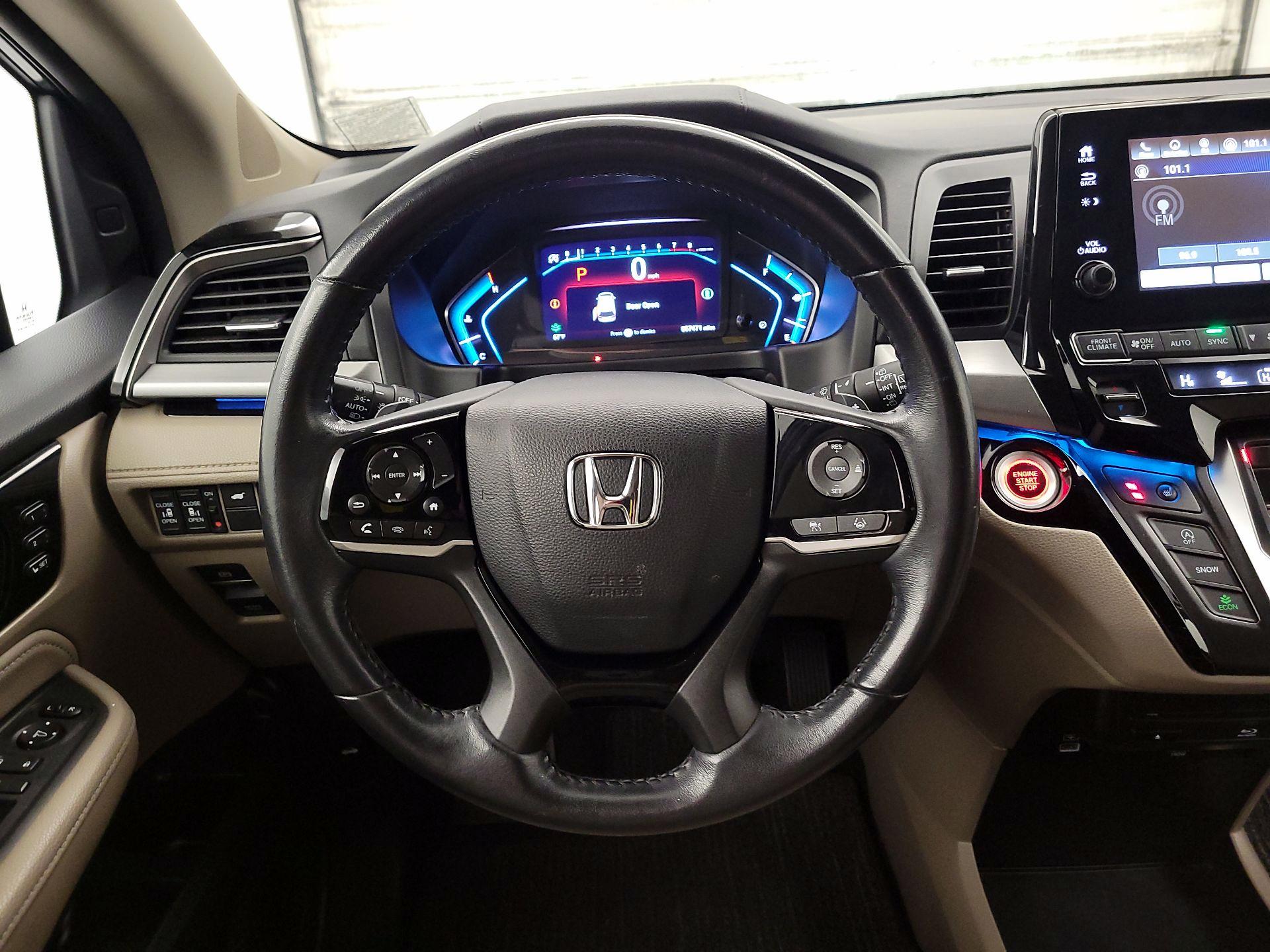 Thumbnail: 2021 Honda Odyssey - 10