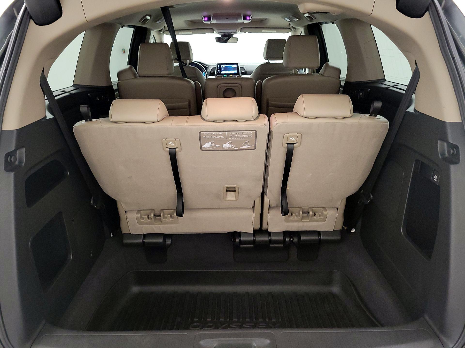 Thumbnail: 2021 Honda Odyssey - 18