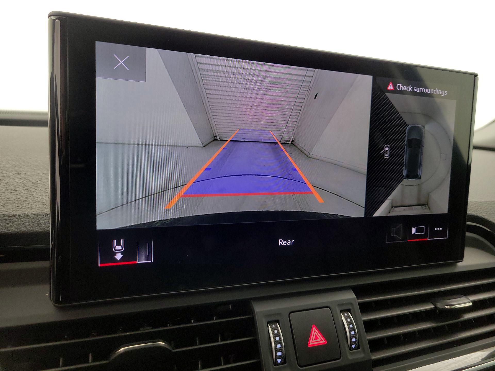 Thumbnail: 2023 Audi Q5 - 15