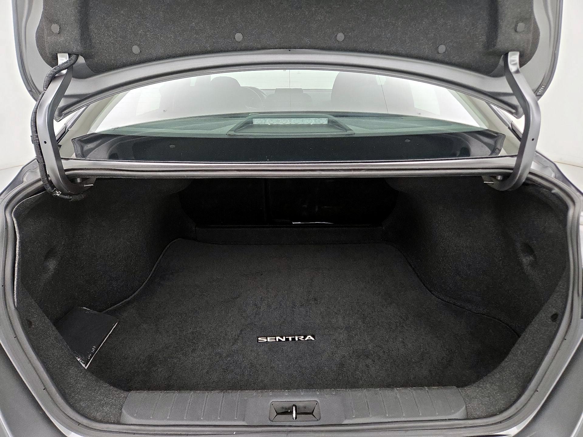 Thumbnail: 2024 Nissan Sentra - 20