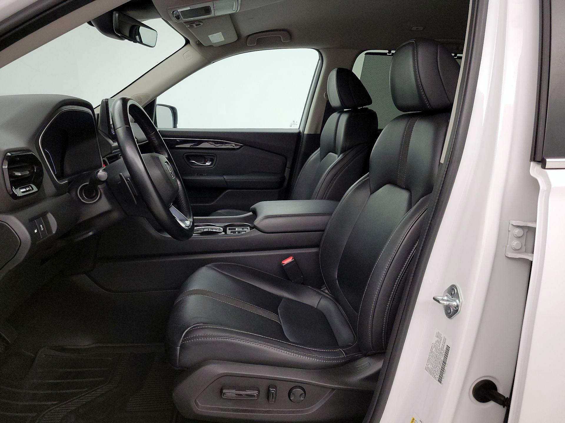 Thumbnail: 2023 Honda Pilot - 11