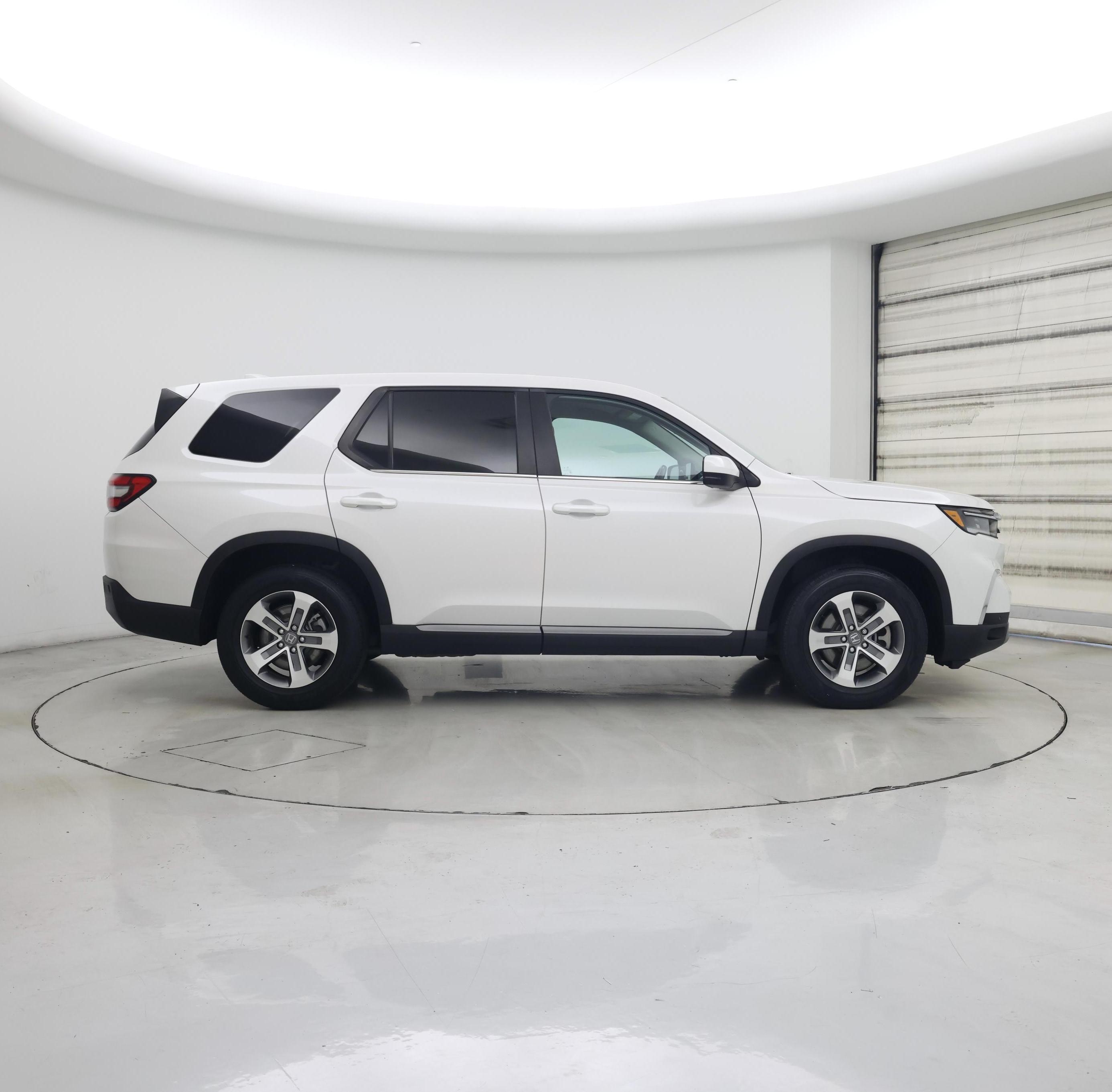 Thumbnail: 2023 Honda Pilot - 7