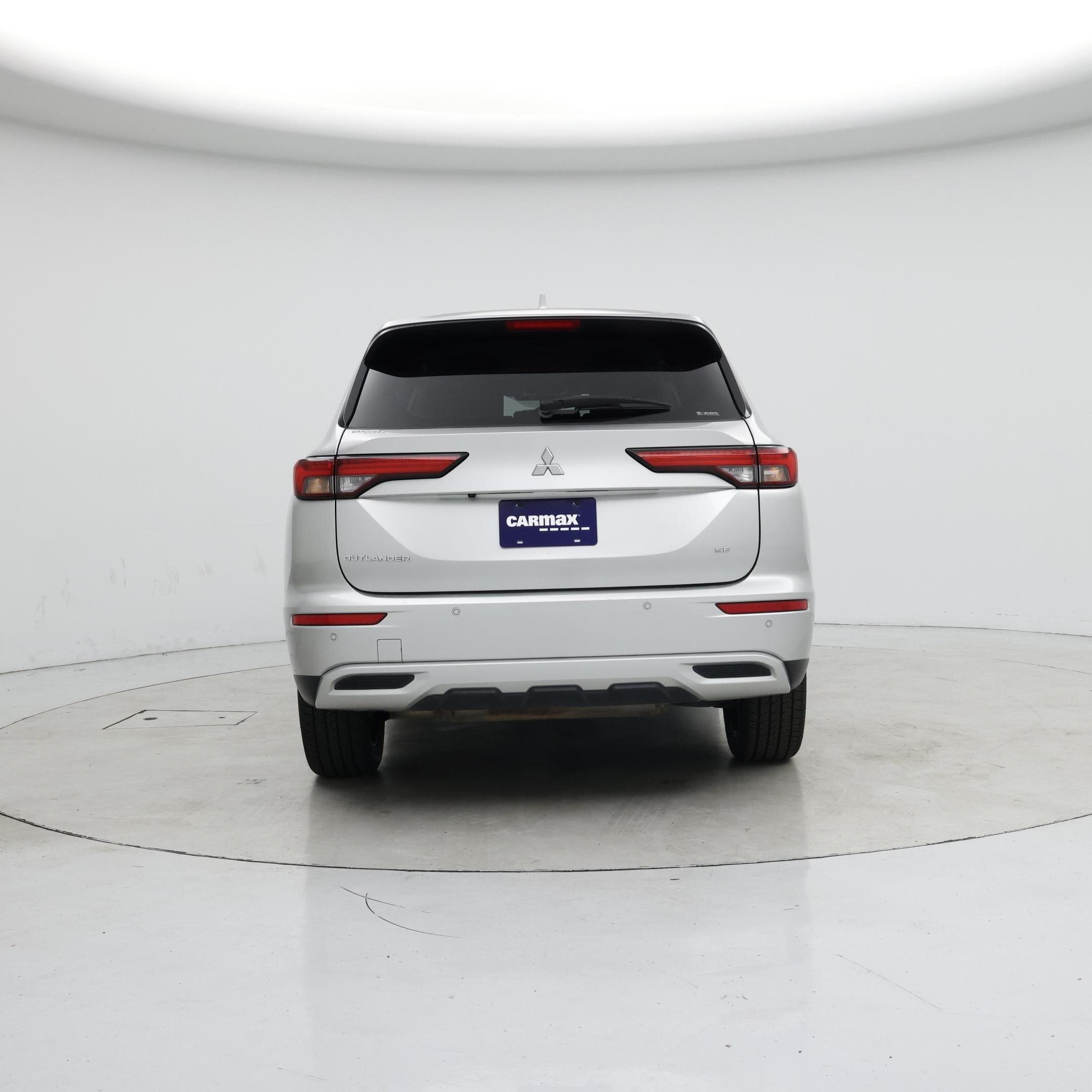 Thumbnail: 2024 Mitsubishi Outlander - 6