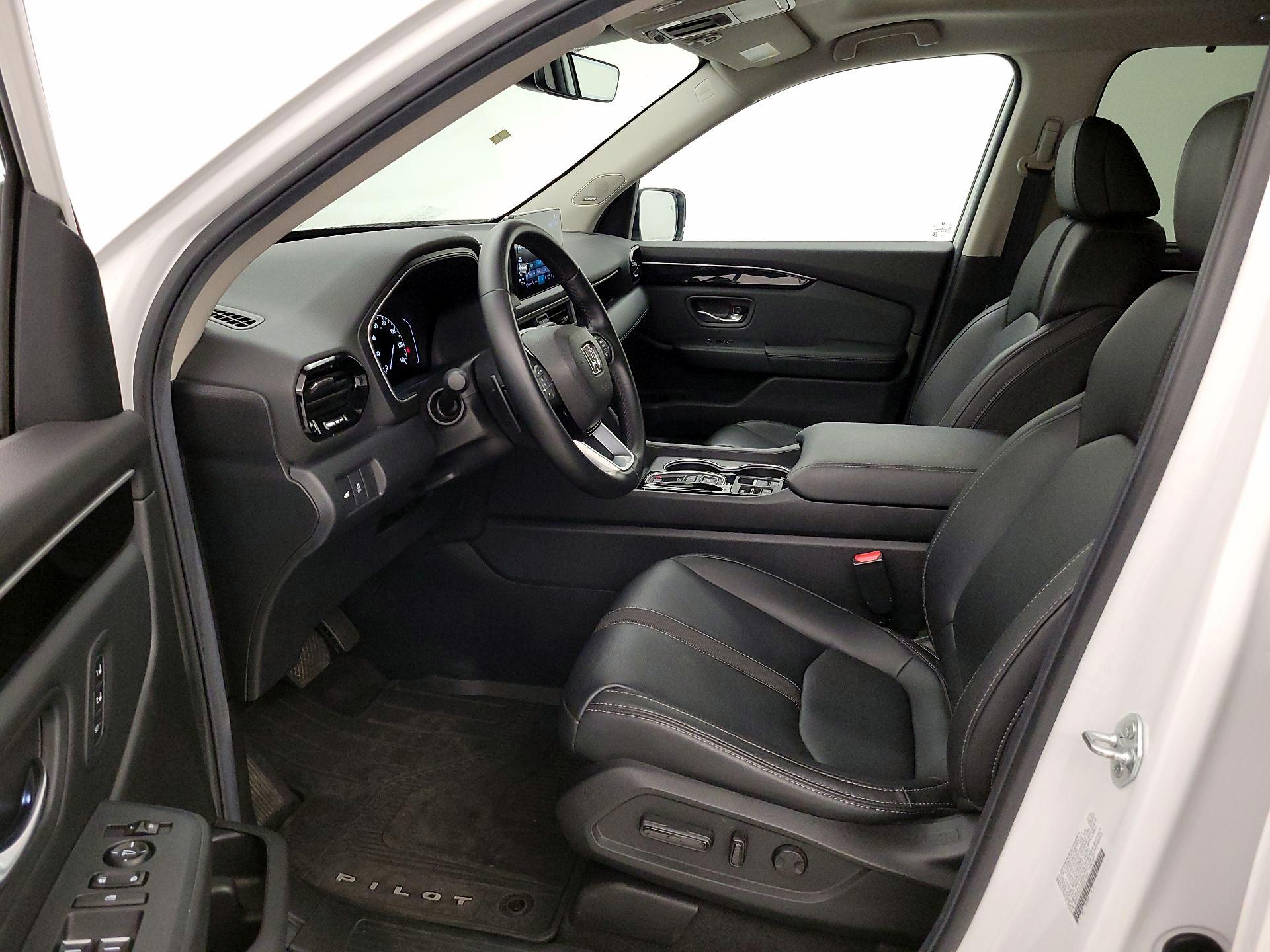 Thumbnail: 2025 Honda Pilot - 11