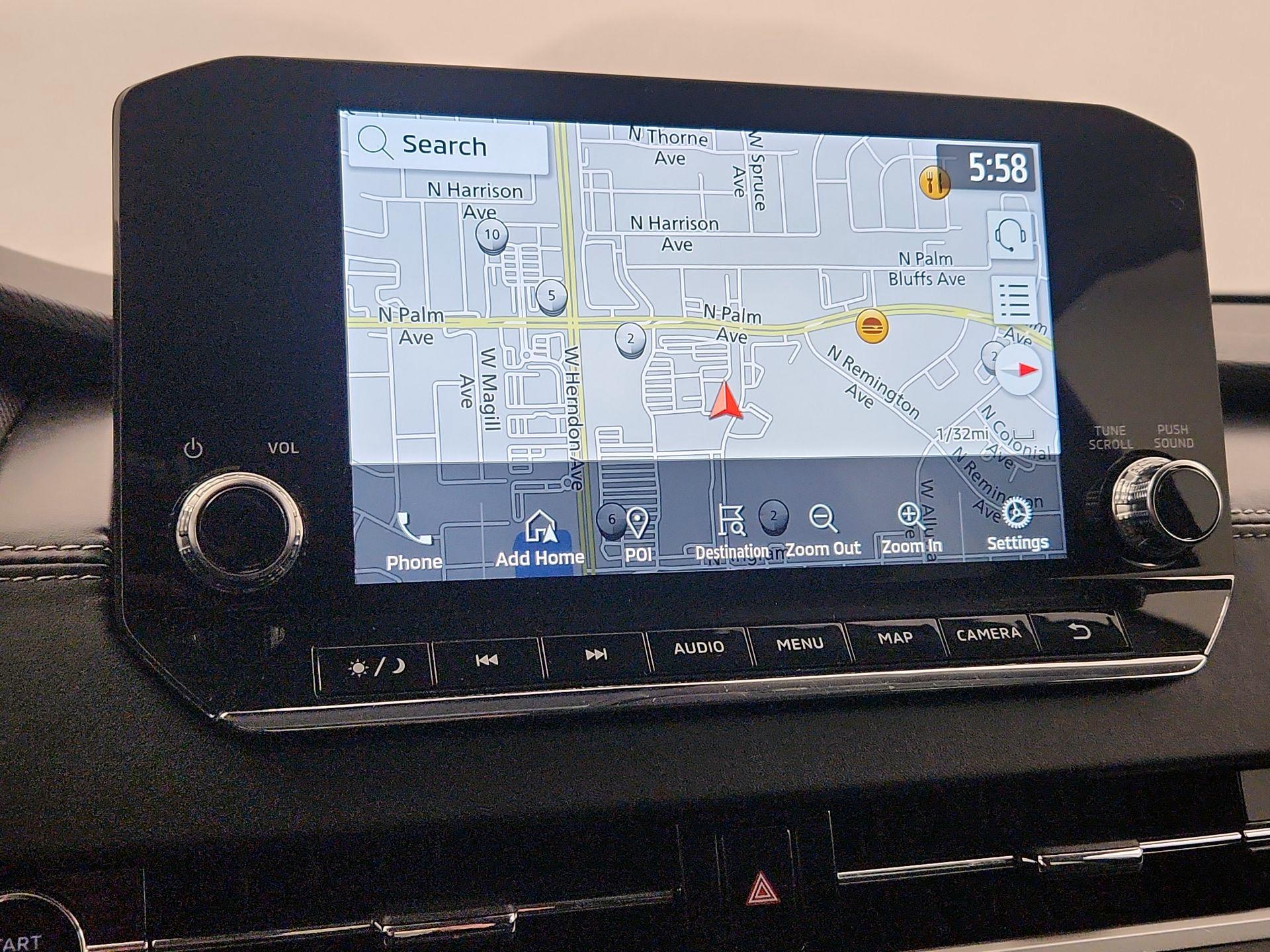 Thumbnail: 2024 Mitsubishi Outlander - 14