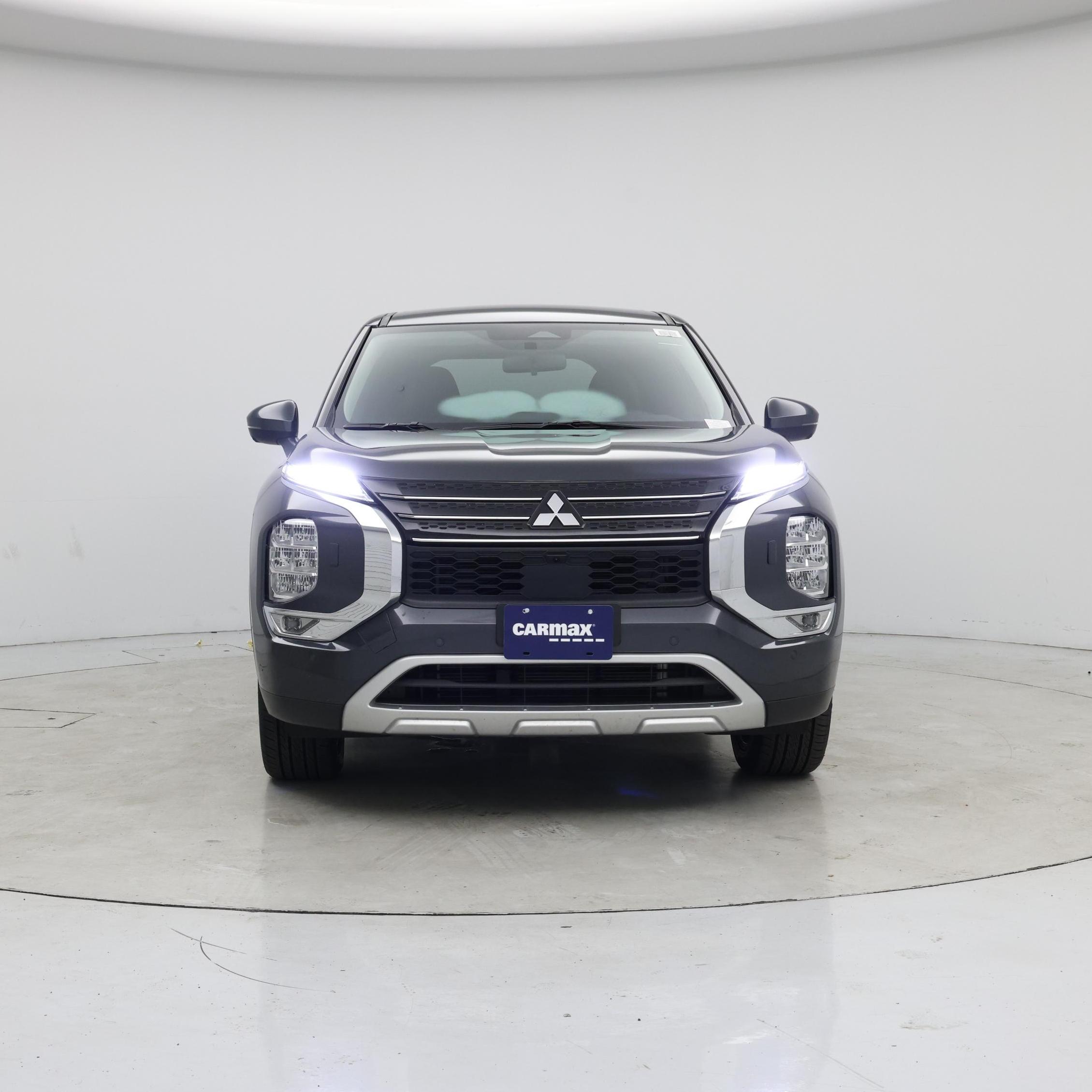 Thumbnail: 2024 Mitsubishi Outlander - 5