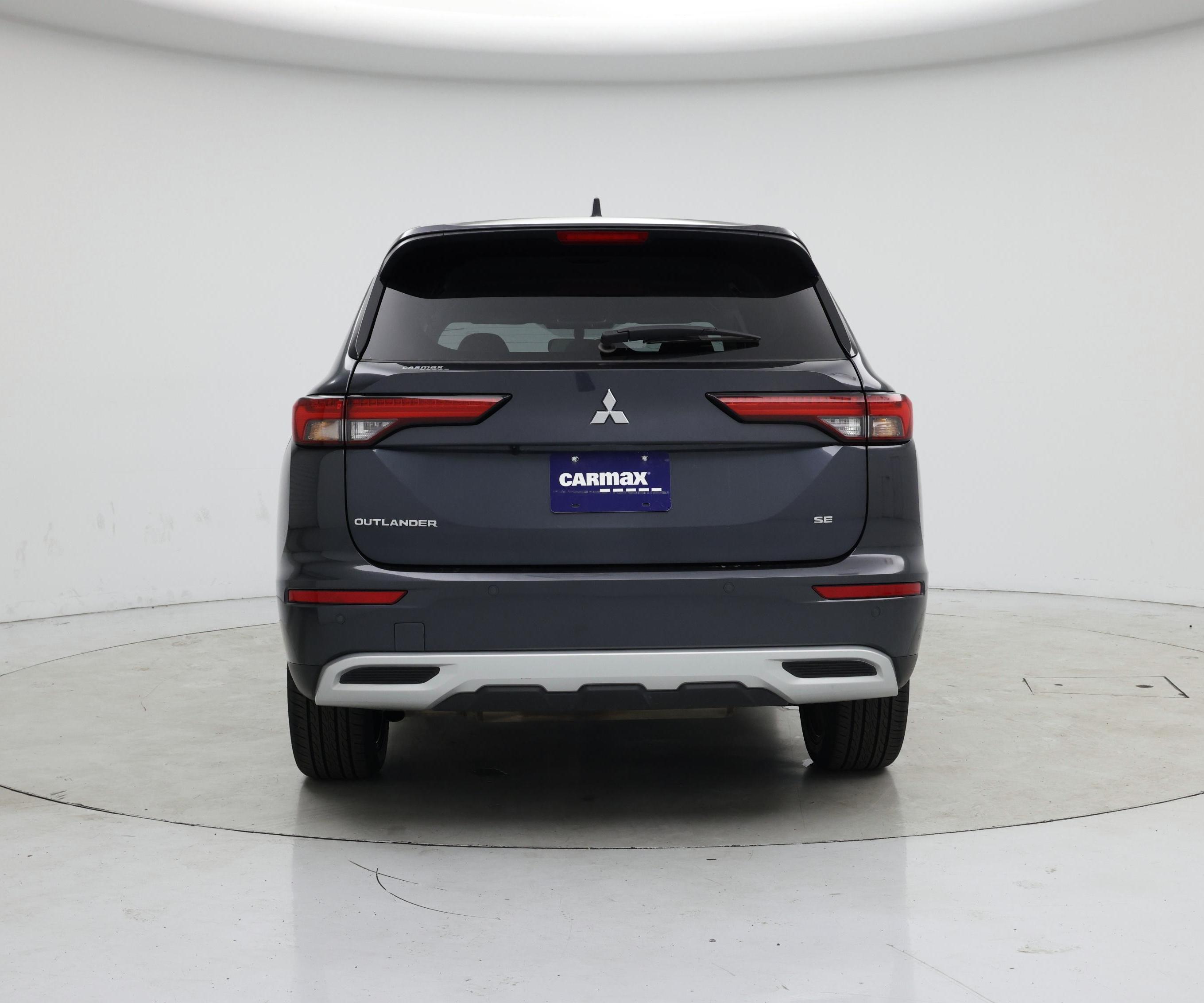 Thumbnail: 2024 Mitsubishi Outlander - 6