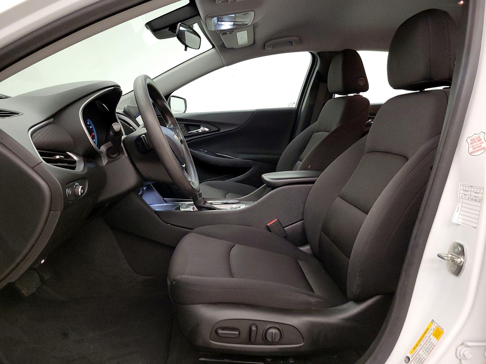 Thumbnail: 2023 Chevrolet Malibu - 11