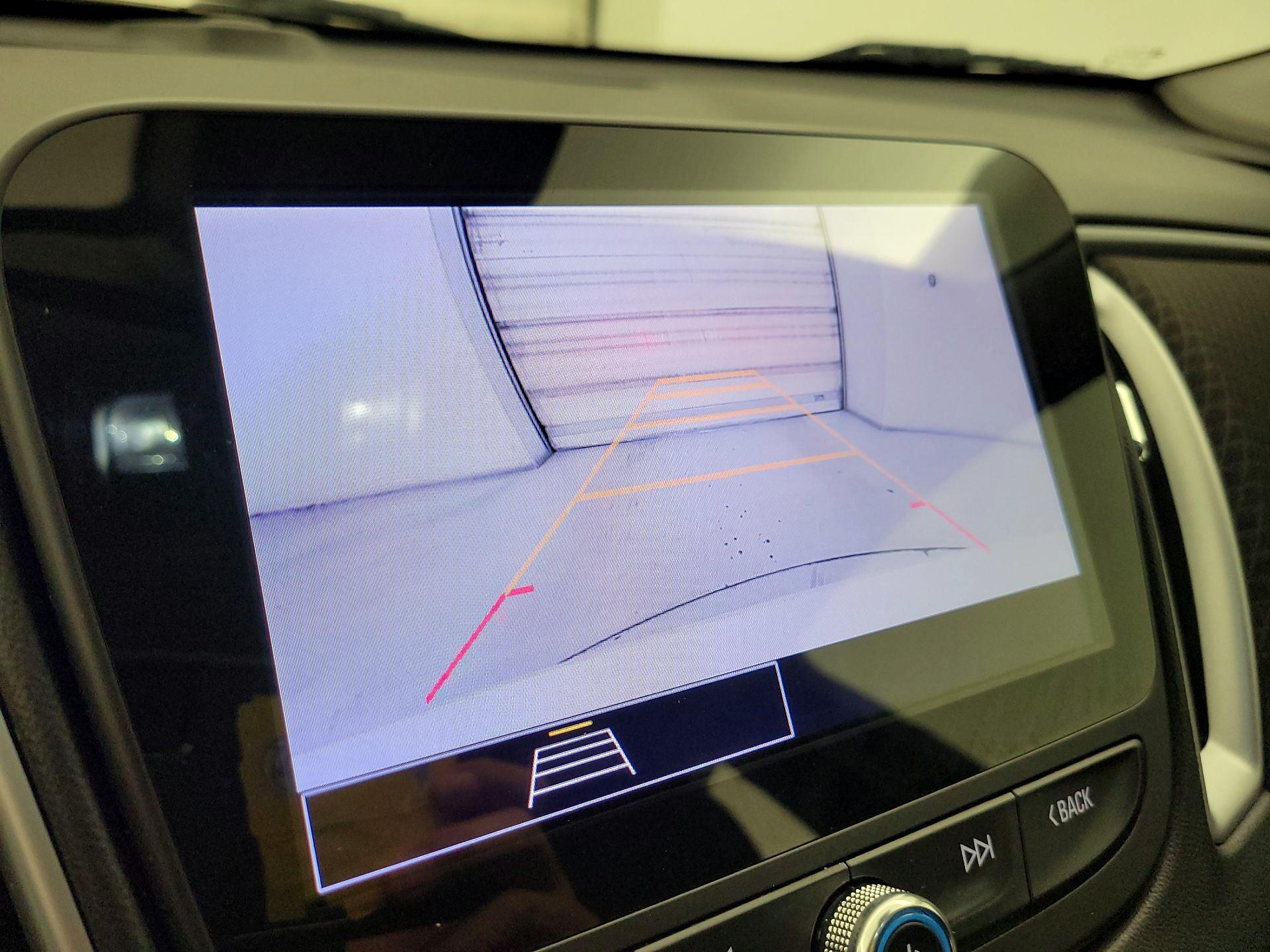 Thumbnail: 2023 Chevrolet Malibu - 14