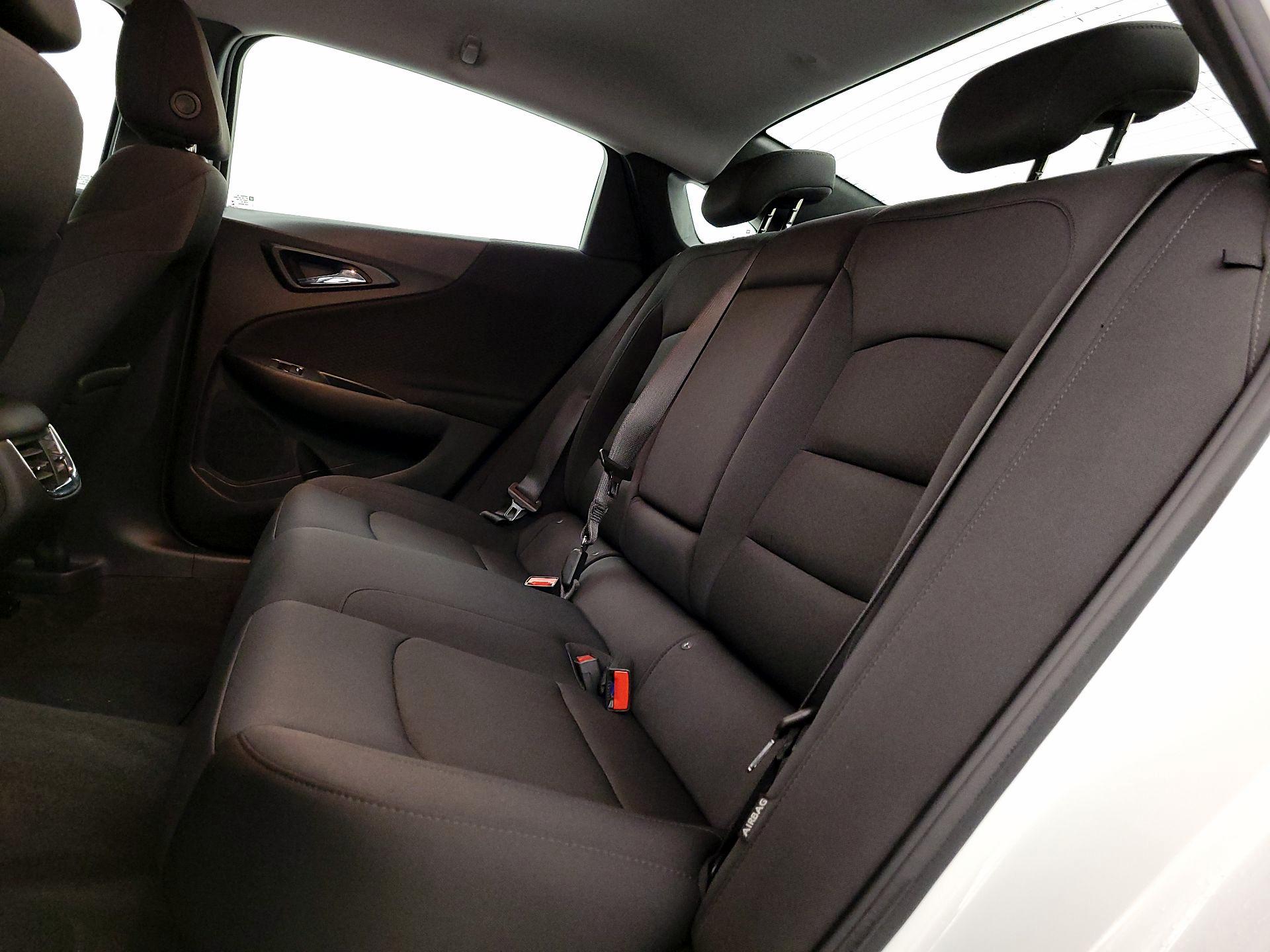 Thumbnail: 2023 Chevrolet Malibu - 18