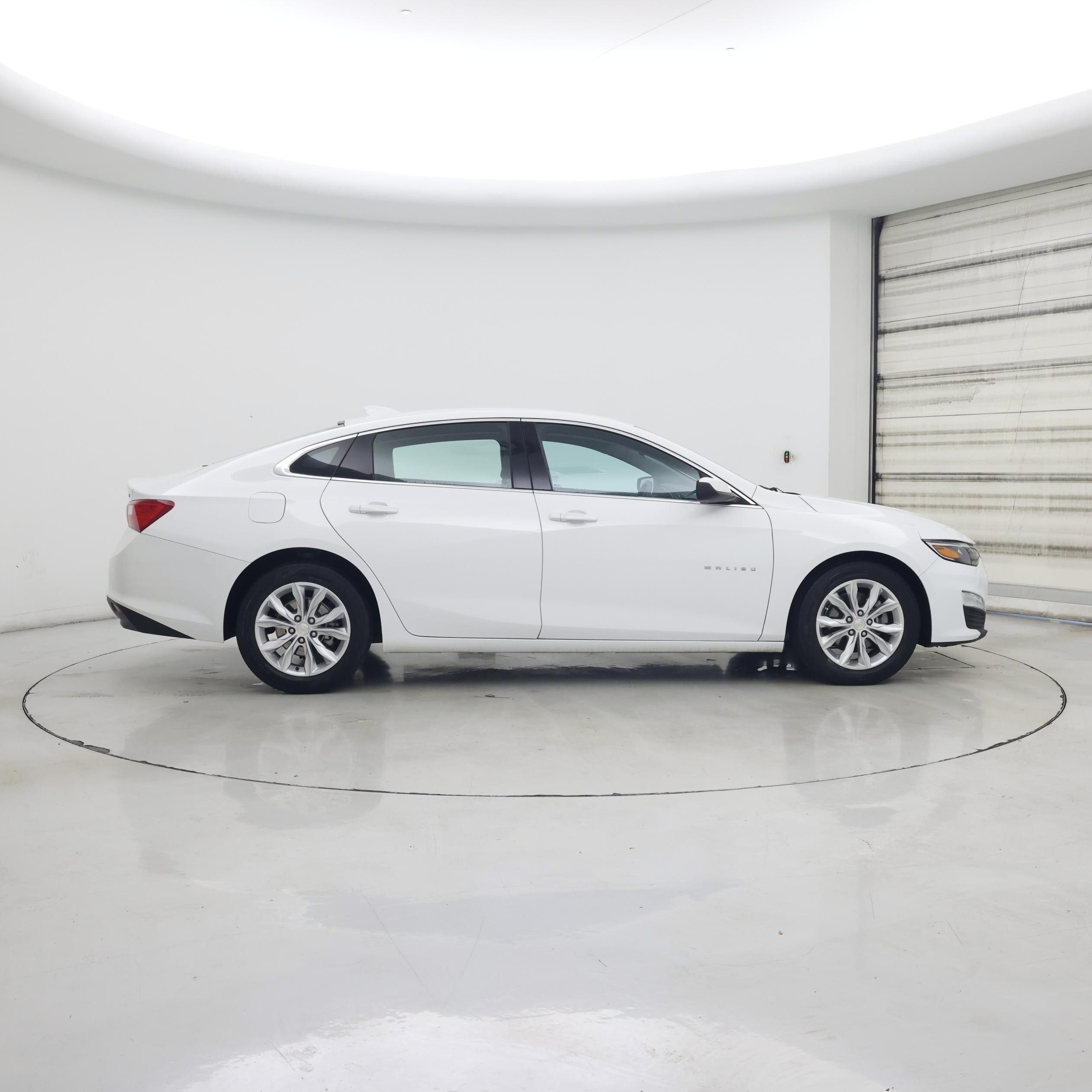 Thumbnail: 2023 Chevrolet Malibu - 7