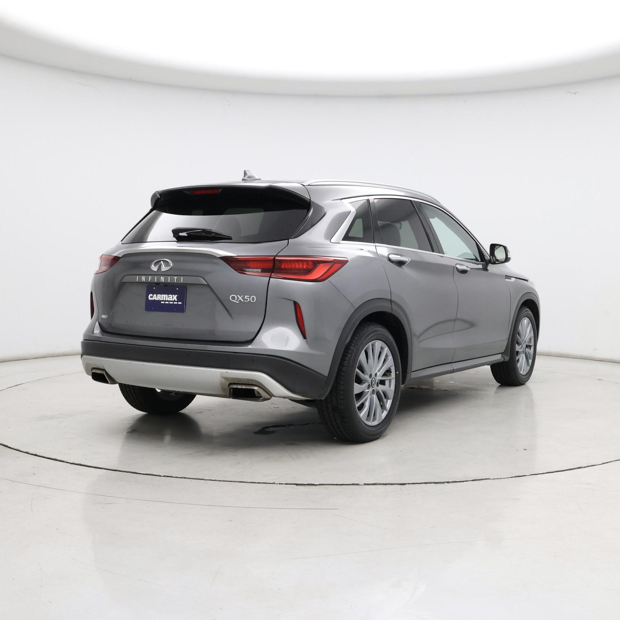 Thumbnail: 2024 INFINITI QX50 - 8