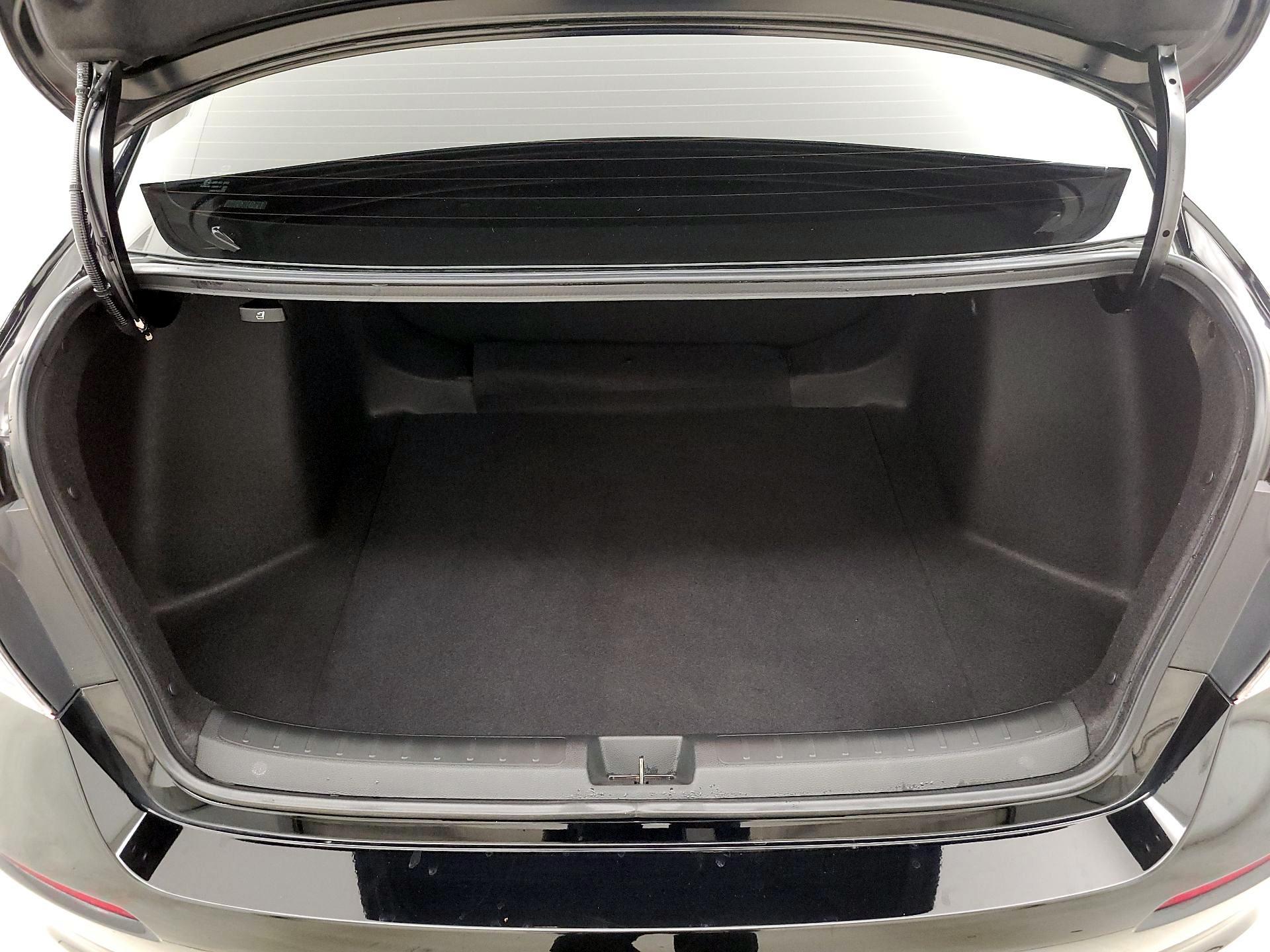 Thumbnail: 2023 Honda Civic - 18