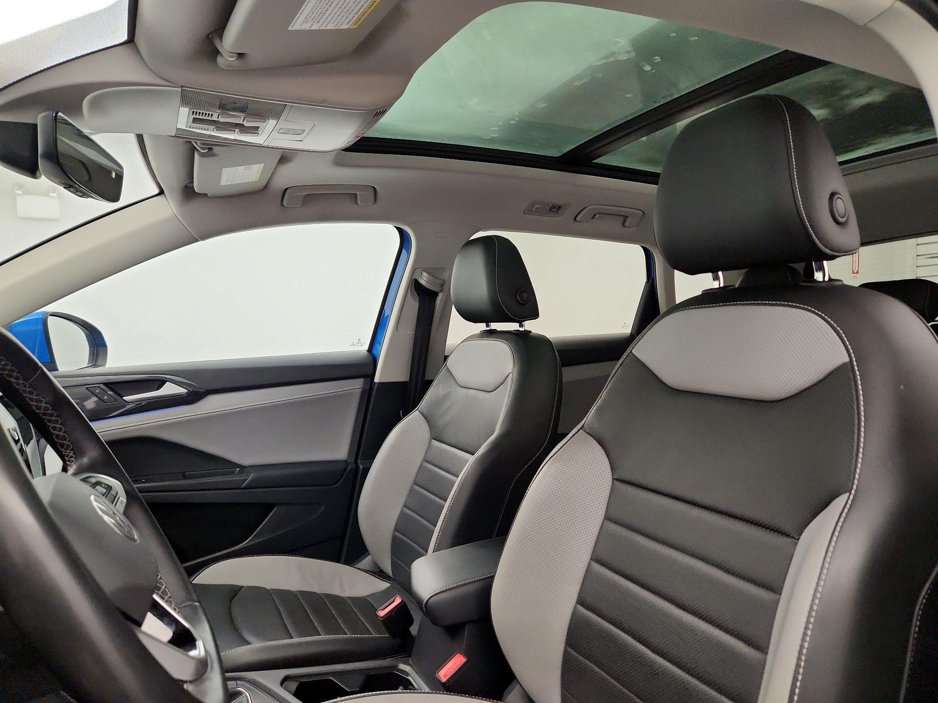 Thumbnail: 2022 Volkswagen Taos - 20