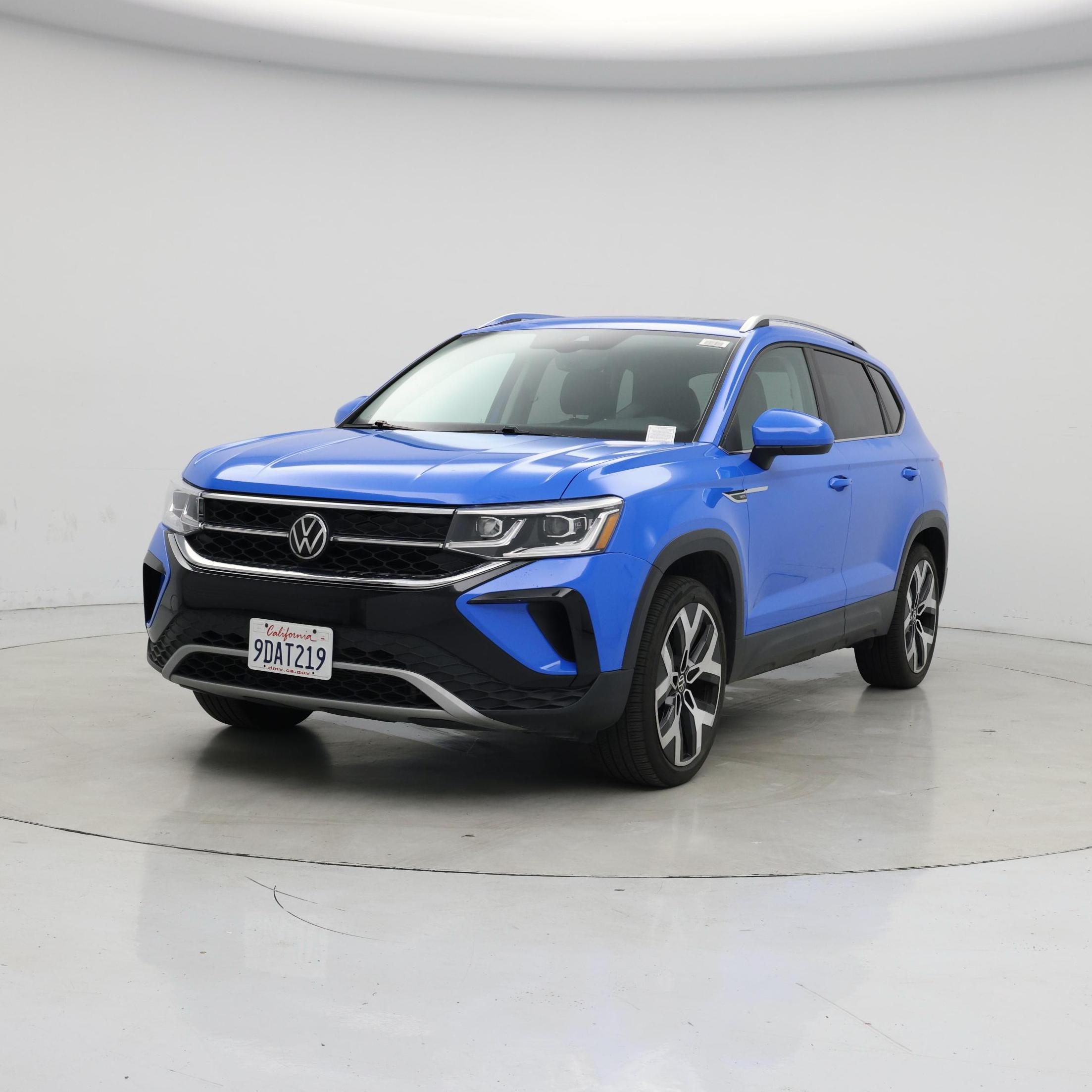 Thumbnail: 2022 Volkswagen Taos - 4