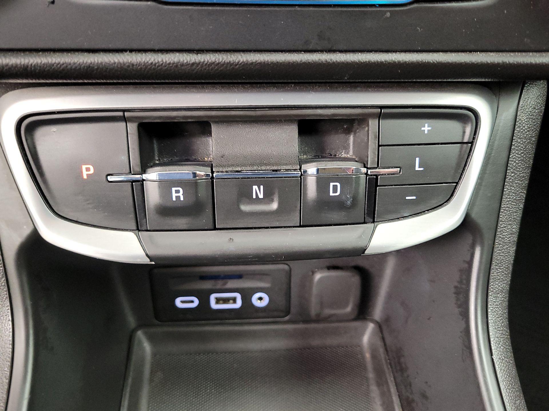 Thumbnail: 2024 GMC Terrain - 17