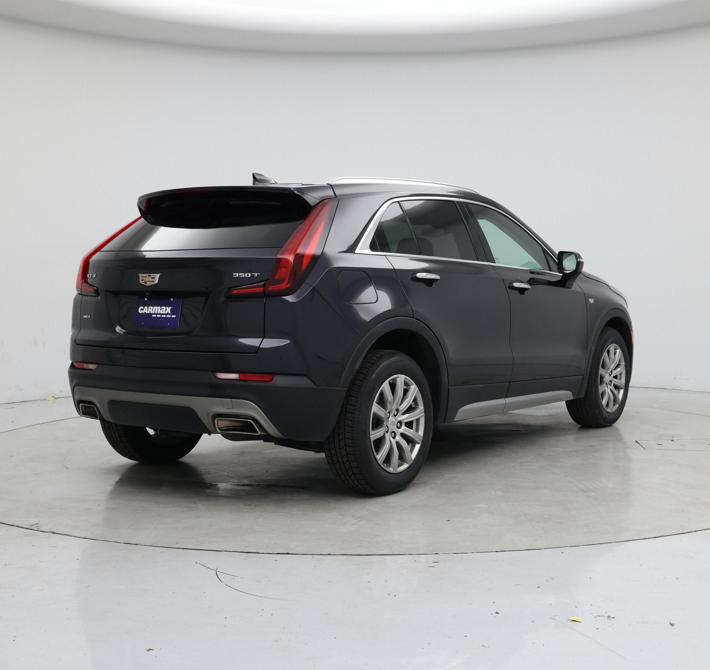 Thumbnail: 2023 Cadillac XT4 - 8