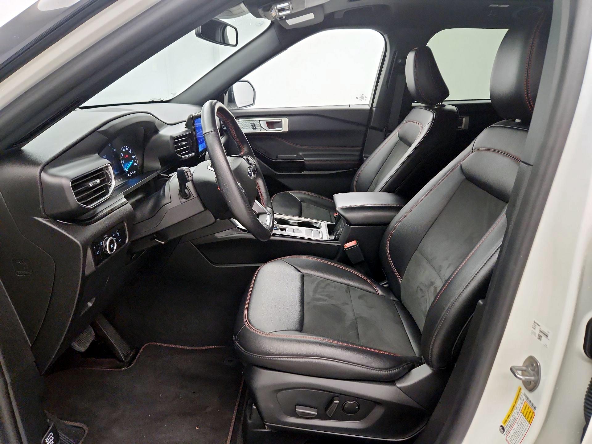 Thumbnail: 2023 Ford Explorer - 11