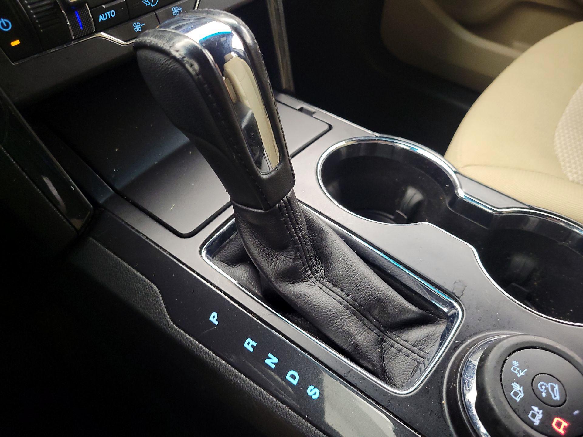 Thumbnail: 2017 Ford Explorer - 17