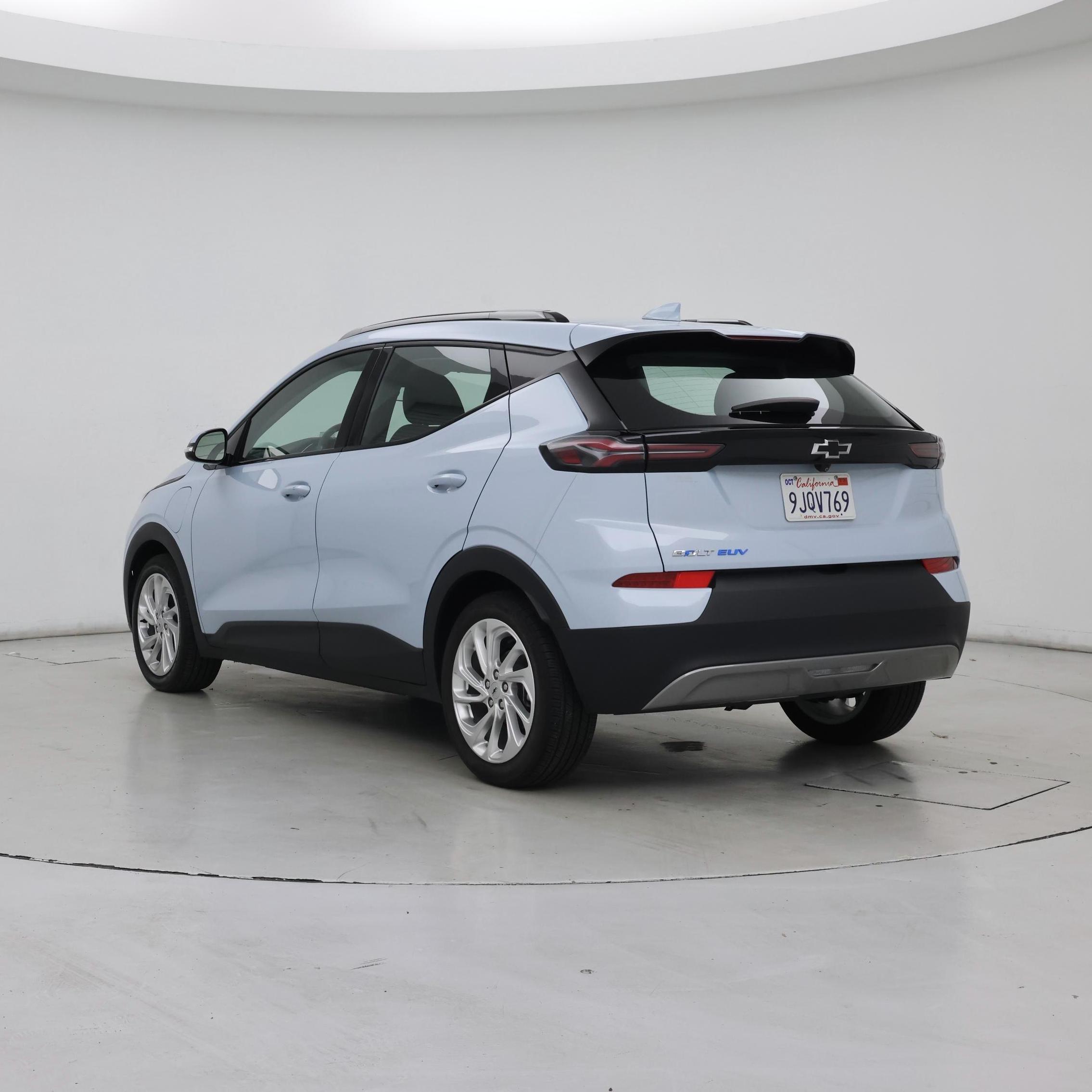 Thumbnail: 2023 Chevrolet Bolt EUV - 2