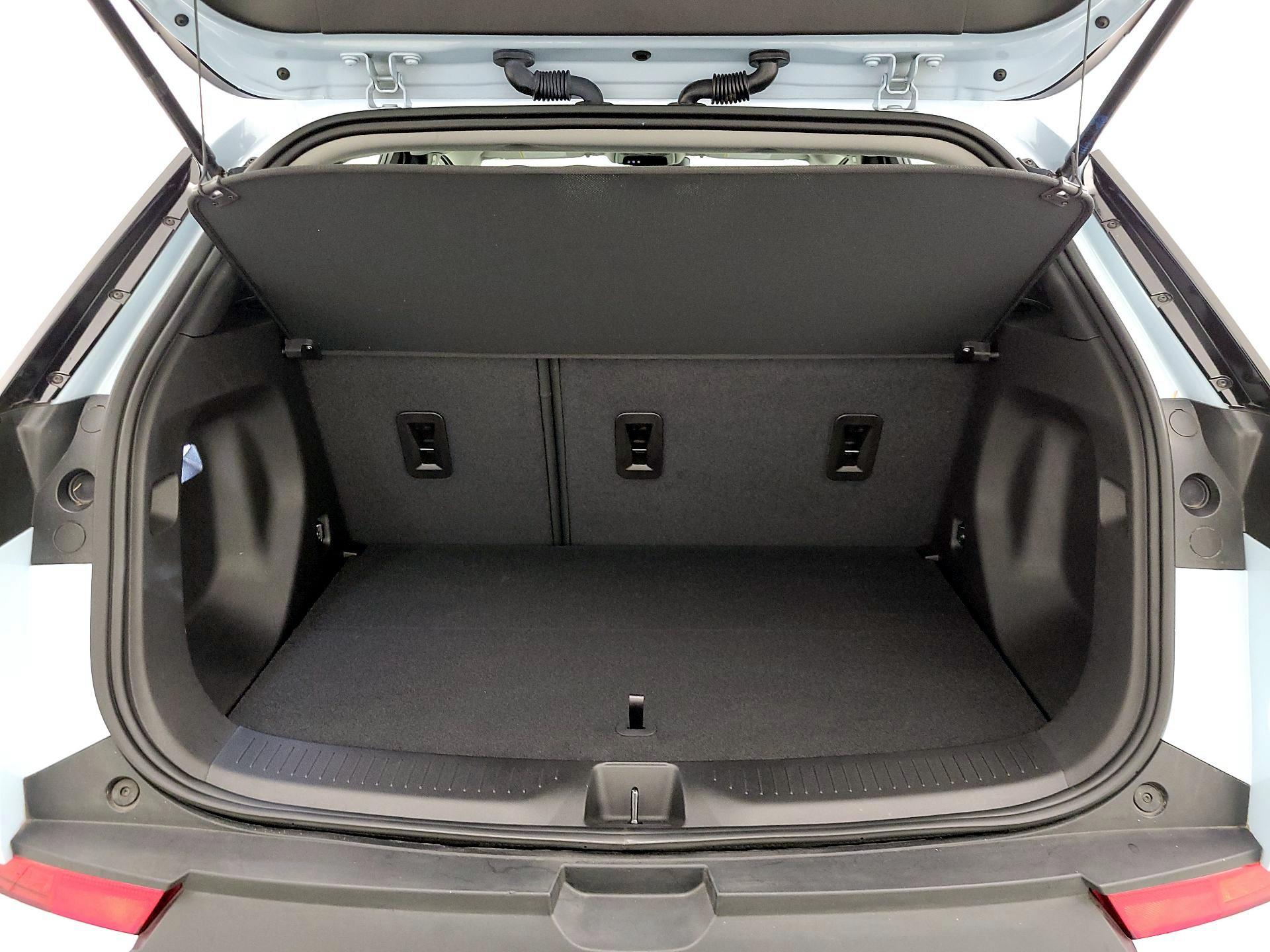 Thumbnail: 2023 Chevrolet Bolt EUV - 20