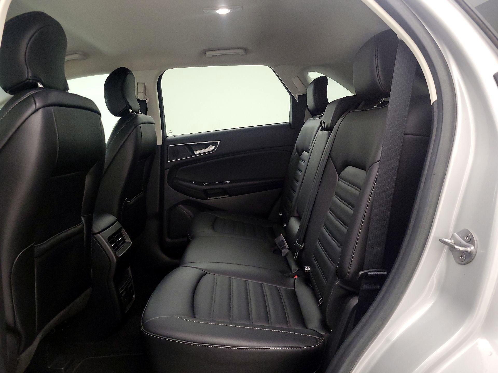 Thumbnail: 2019 Ford Edge - 19