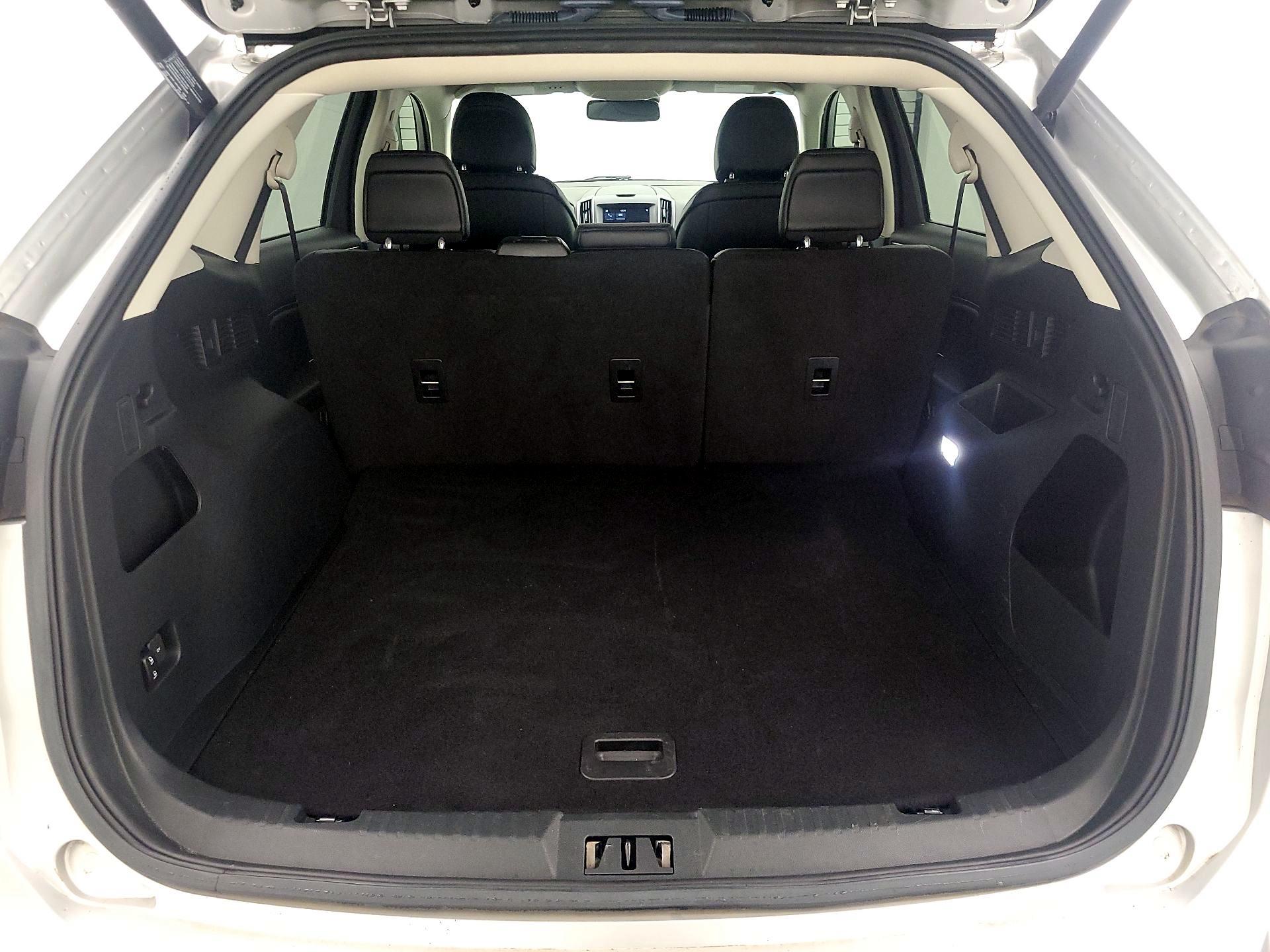 Thumbnail: 2019 Ford Edge - 20